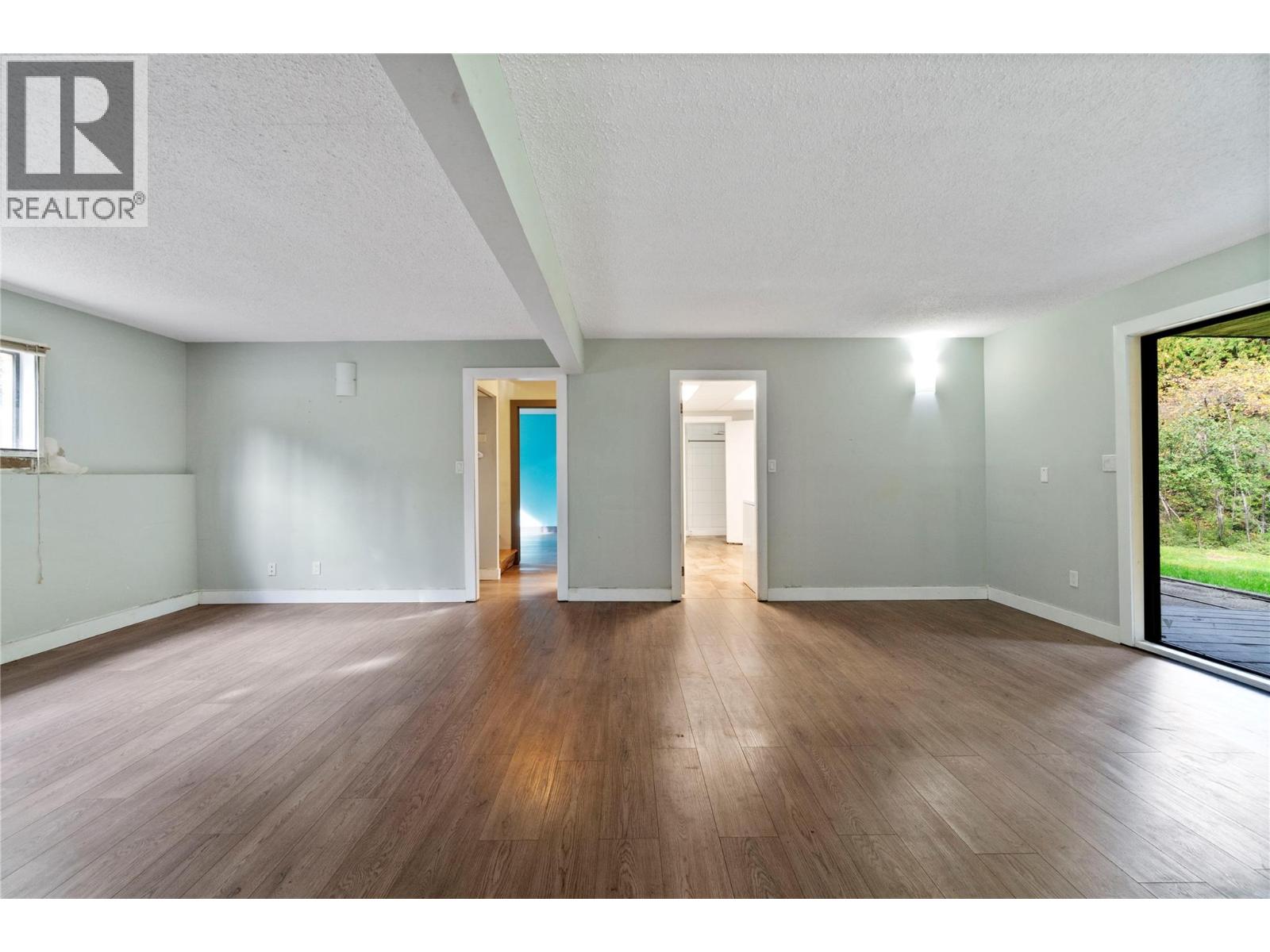 2455 Forest Drive, Blind Bay, British Columbia  V0E 1H2 - Photo 47 - 10403424