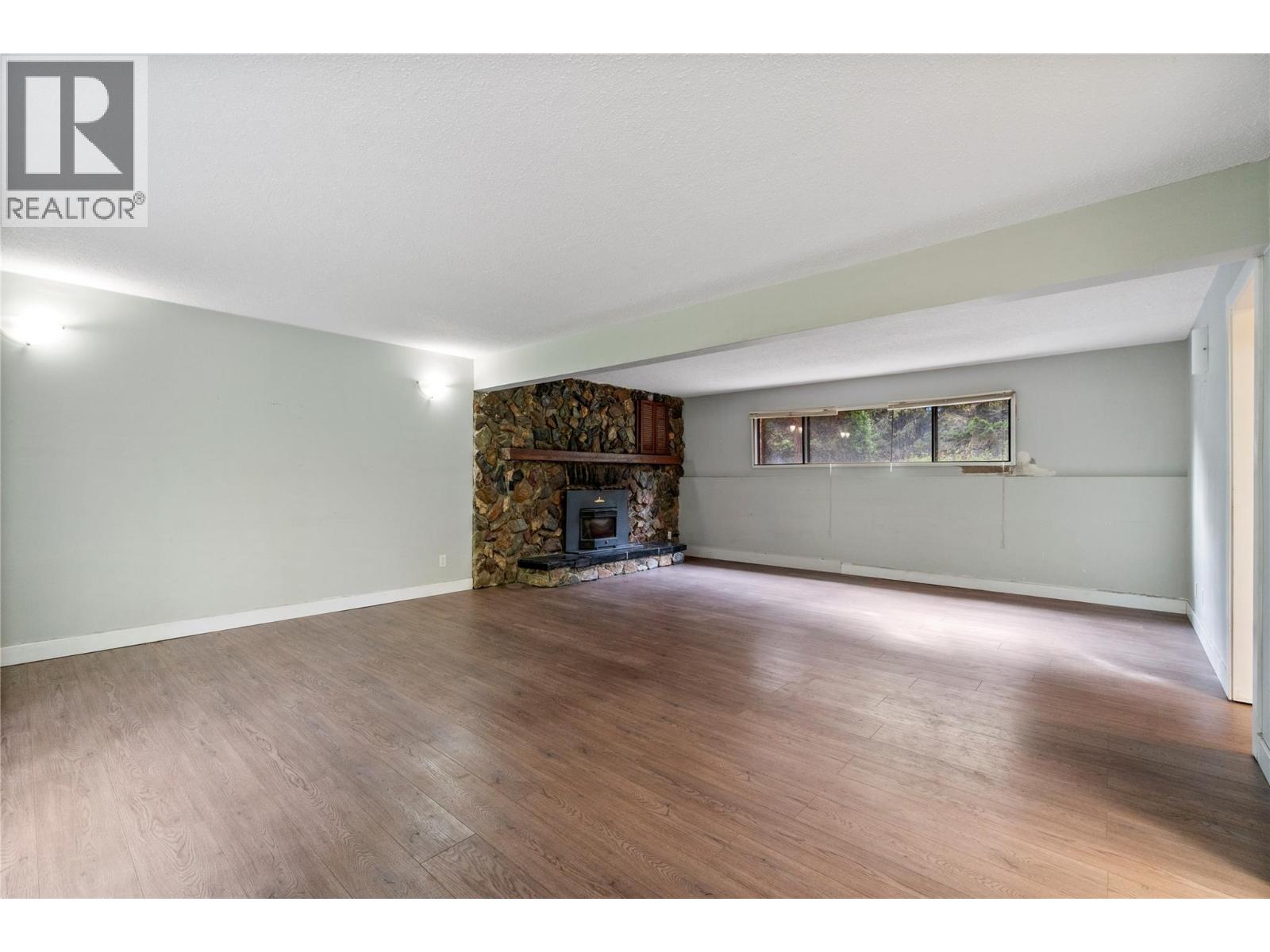2455 Forest Drive, Blind Bay, British Columbia  V0E 1H2 - Photo 52 - 10403424