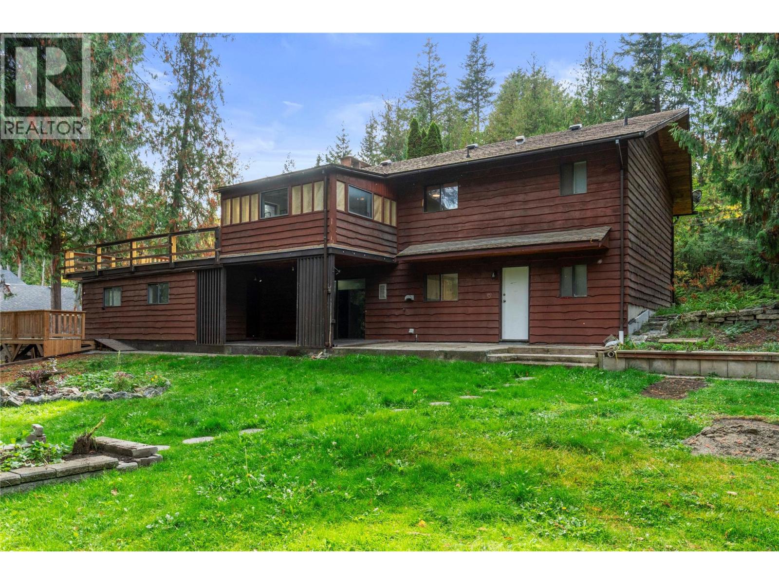 2455 Forest Drive, Blind Bay, British Columbia  V0E 1H2 - Photo 72 - 10403424