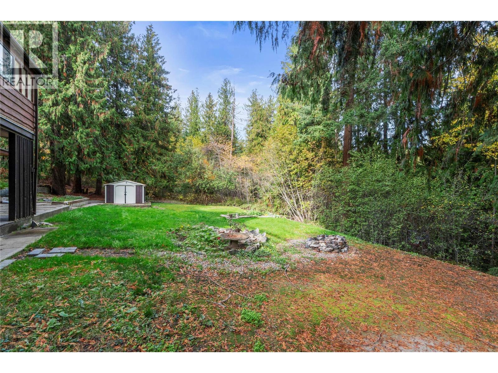 2455 Forest Drive, Blind Bay, British Columbia  V0E 1H2 - Photo 74 - 10403424