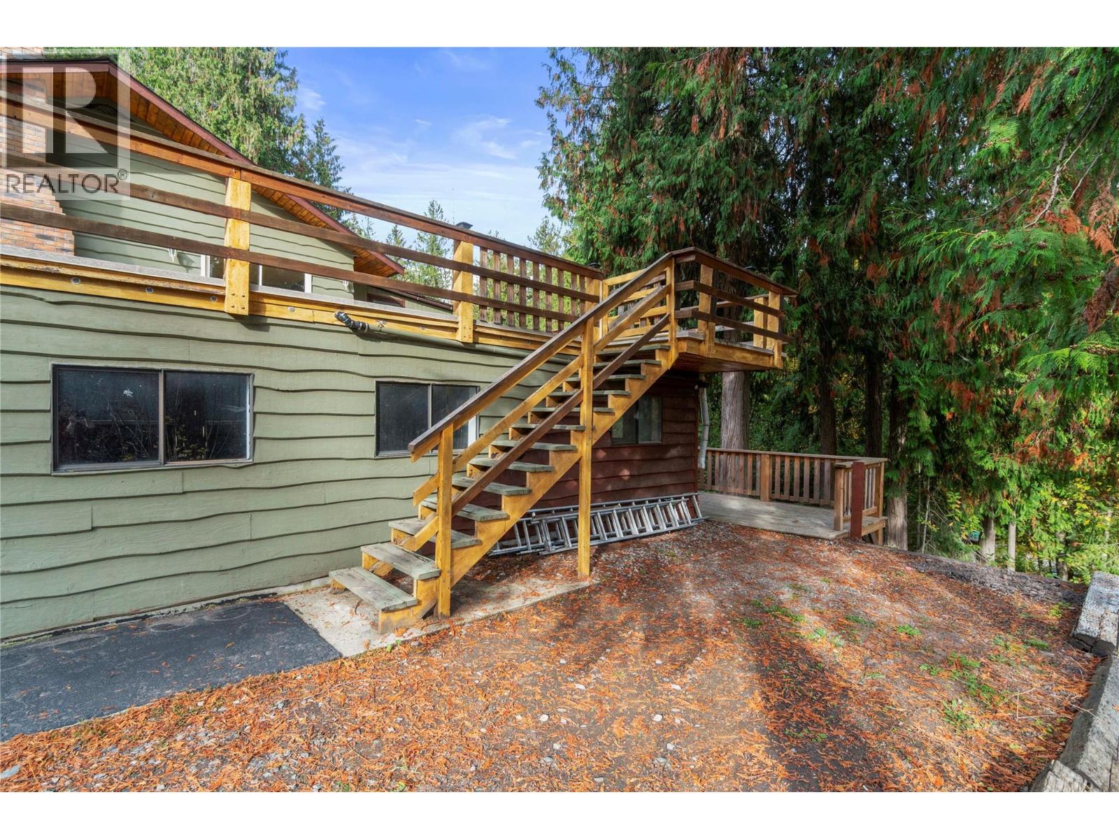 2455 Forest Drive, Blind Bay, British Columbia  V0E 1H2 - Photo 78 - 10403424