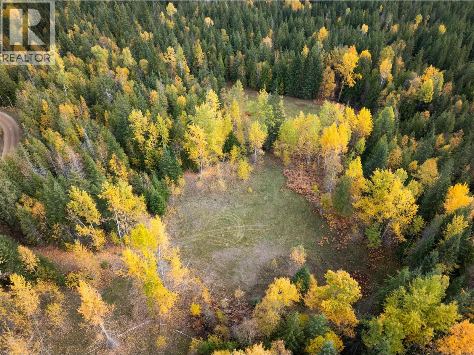 T32 Larch Hills Road, Grindrod, British Columbia  V1E 2Y4 - Photo 5 - 10403871