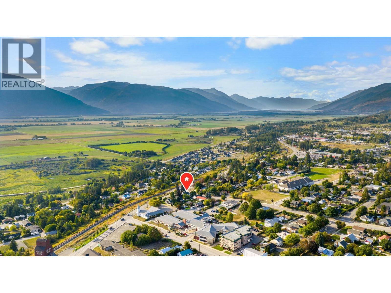 330 Northwest Boulevard, Creston, British Columbia  V0B 1G4 - Photo 26 - 10403866