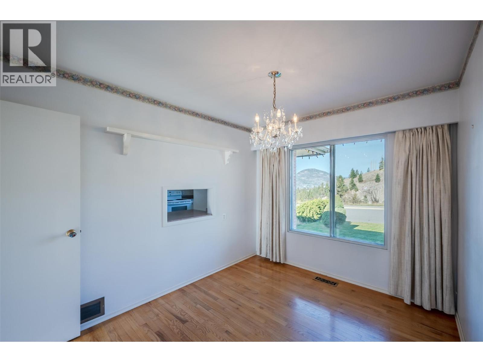 1574 Ridgedale Avenue, Penticton, British Columbia  V2A 2S4 - Photo 19 - 10403842