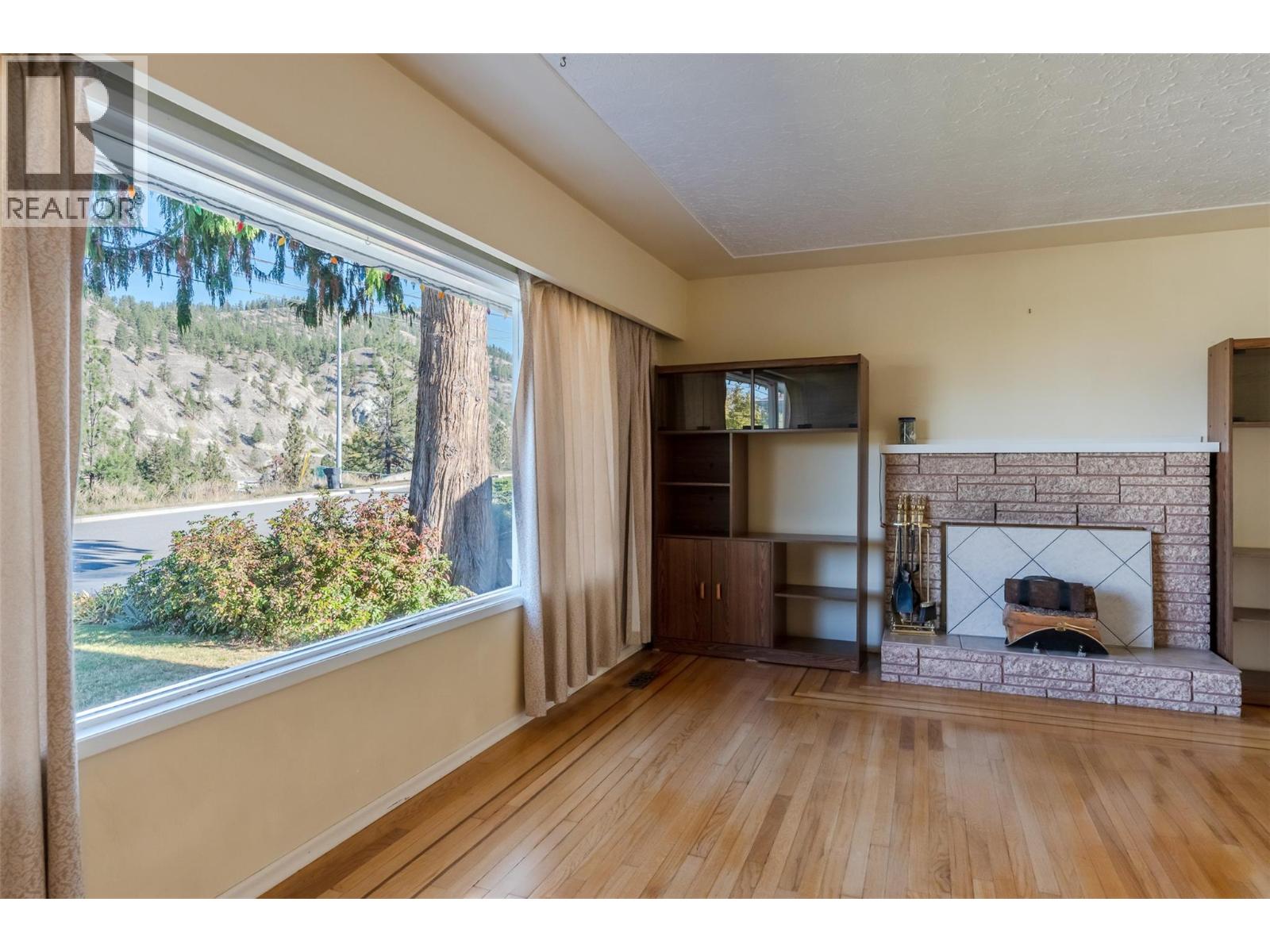 1574 Ridgedale Avenue, Penticton, British Columbia  V2A 2S4 - Photo 6 - 10403842