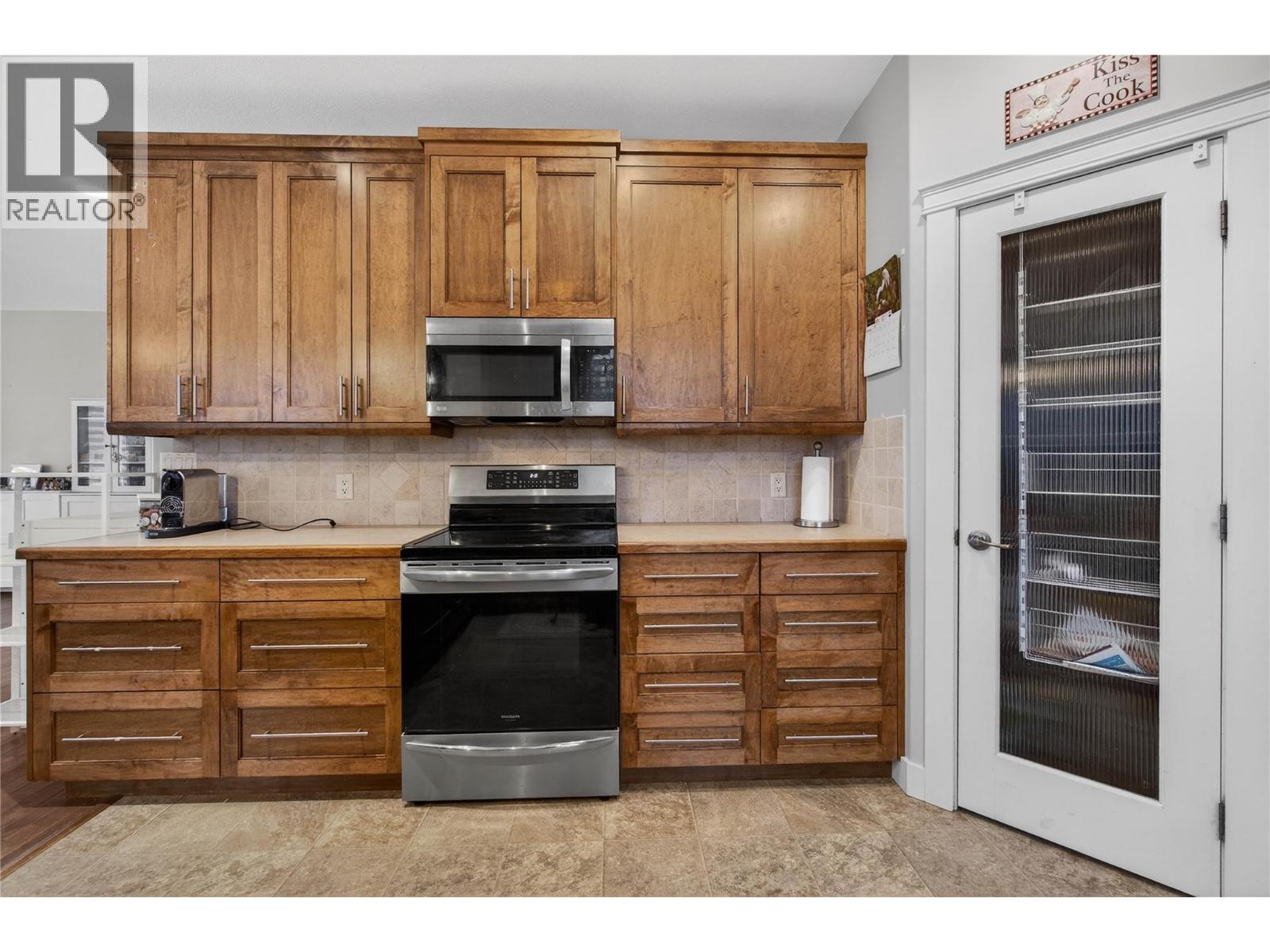 1581 20 Street Ne Unit# 36, Salmon Arm, British Columbia  V1E 0A7 - Photo 13 - 10403809