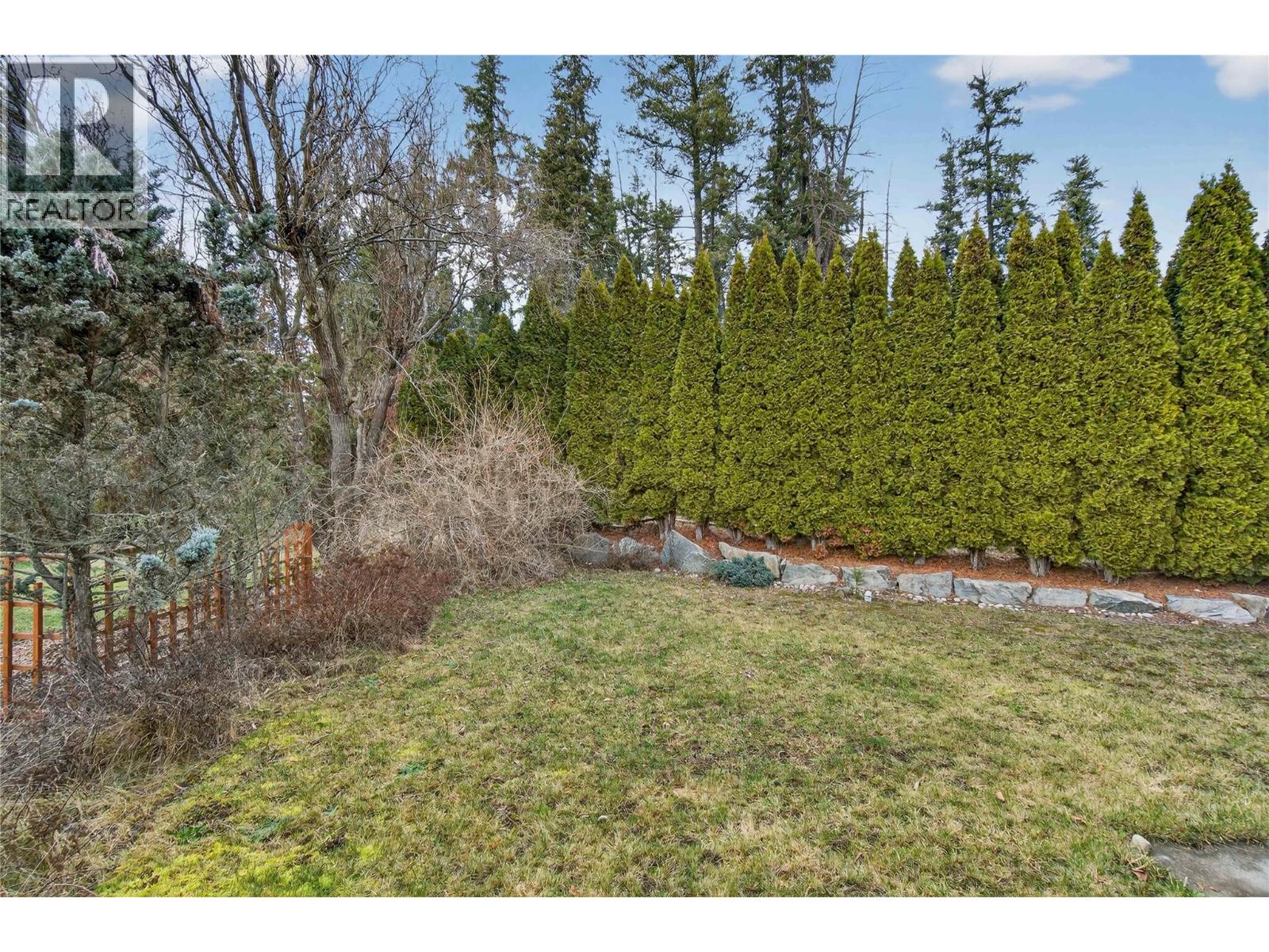 1581 20 Street Ne Unit# 36, Salmon Arm, British Columbia  V1E 0A7 - Photo 3 - 10403809