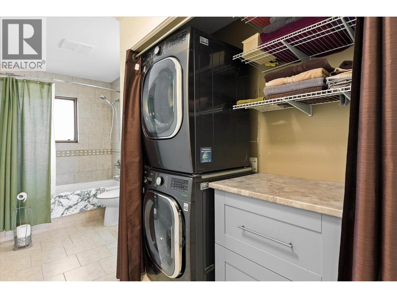 2430 Chieftain Road, West Kelowna, British Columbia  V4T 1N3 - Photo 31 - 10403592