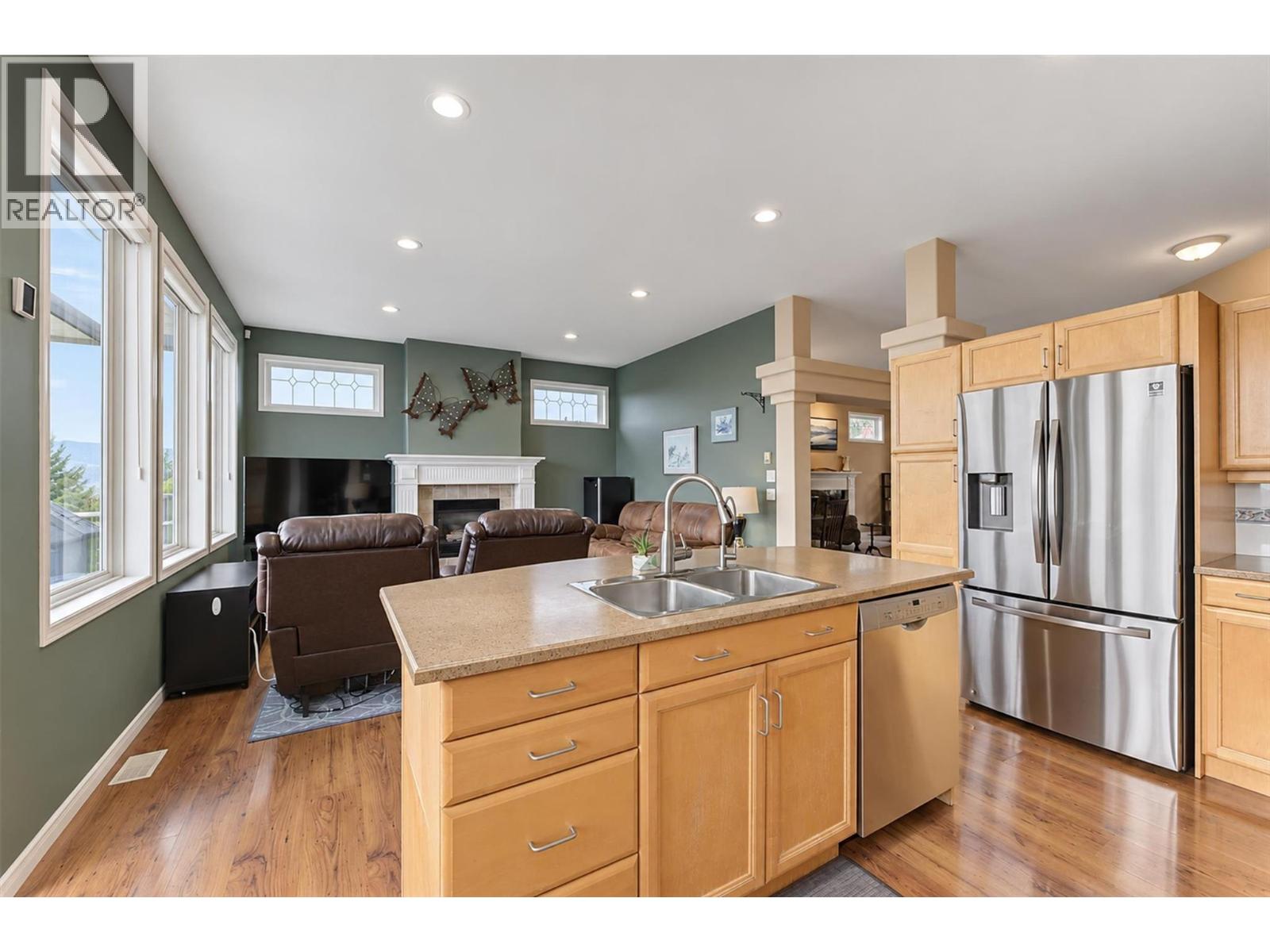 2280 Shannon Hills Drive, West Kelowna, British Columbia  V4T 2P1 - Photo 11 - 10403891