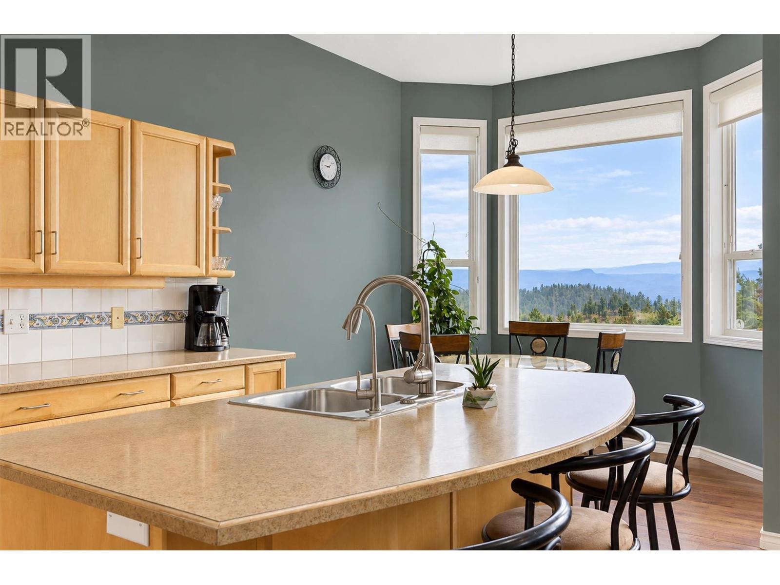2280 Shannon Hills Drive, West Kelowna, British Columbia  V4T 2P1 - Photo 9 - 10403891