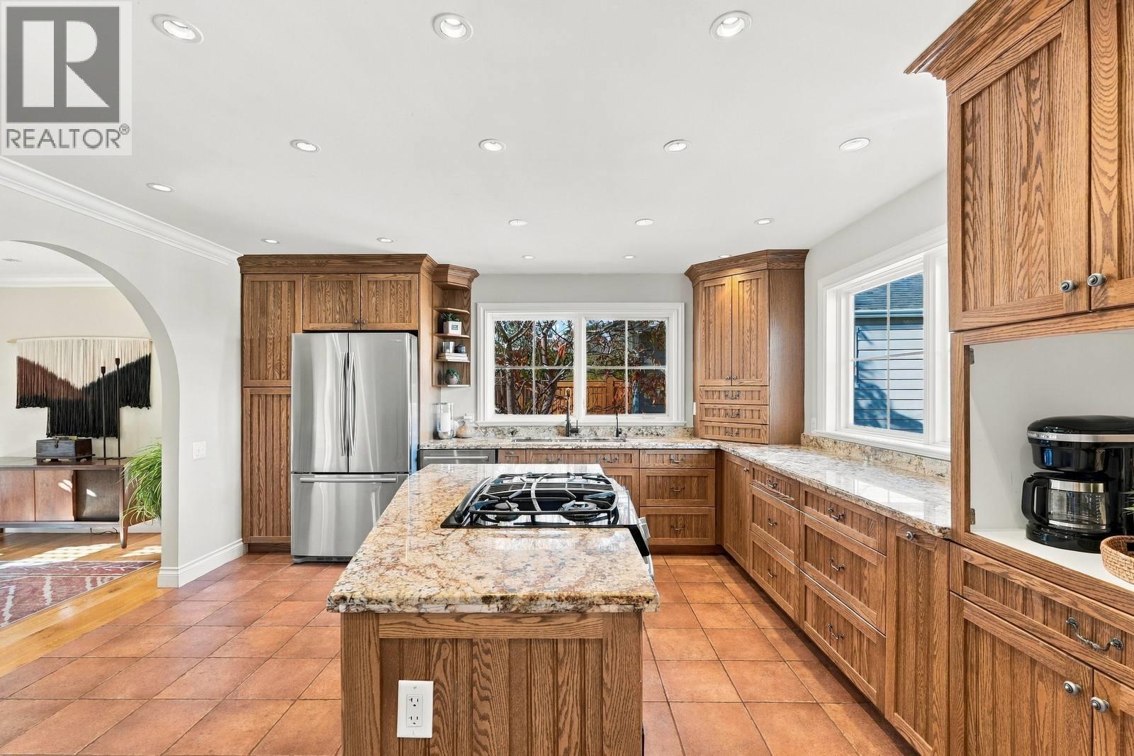 5047 Seon Crescent, Kelowna, British Columbia  V1W 5A5 - Photo 11 - 10403799