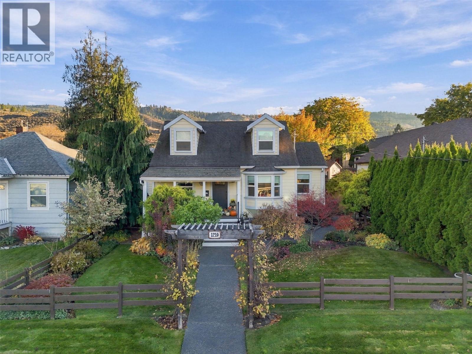 1219 Dominion Street, Kamloops, British Columbia  V2C 2Y8 - Photo 1 - 10403880