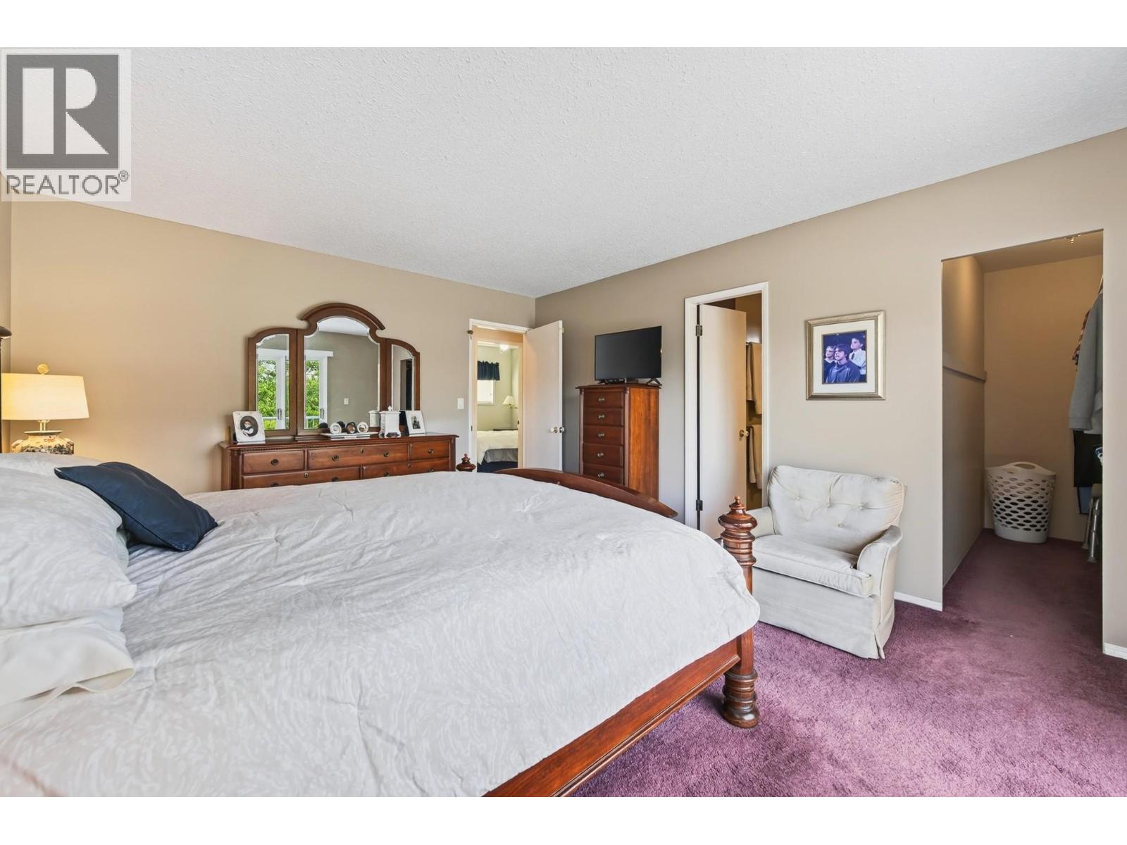718 Driftwood Place, Kamloops, British Columbia  V2B 7Y5 - Photo 12 - 10403792