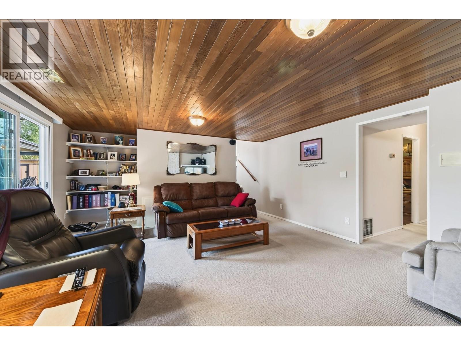 718 Driftwood Place, Kamloops, British Columbia  V2B 7Y5 - Photo 21 - 10403792