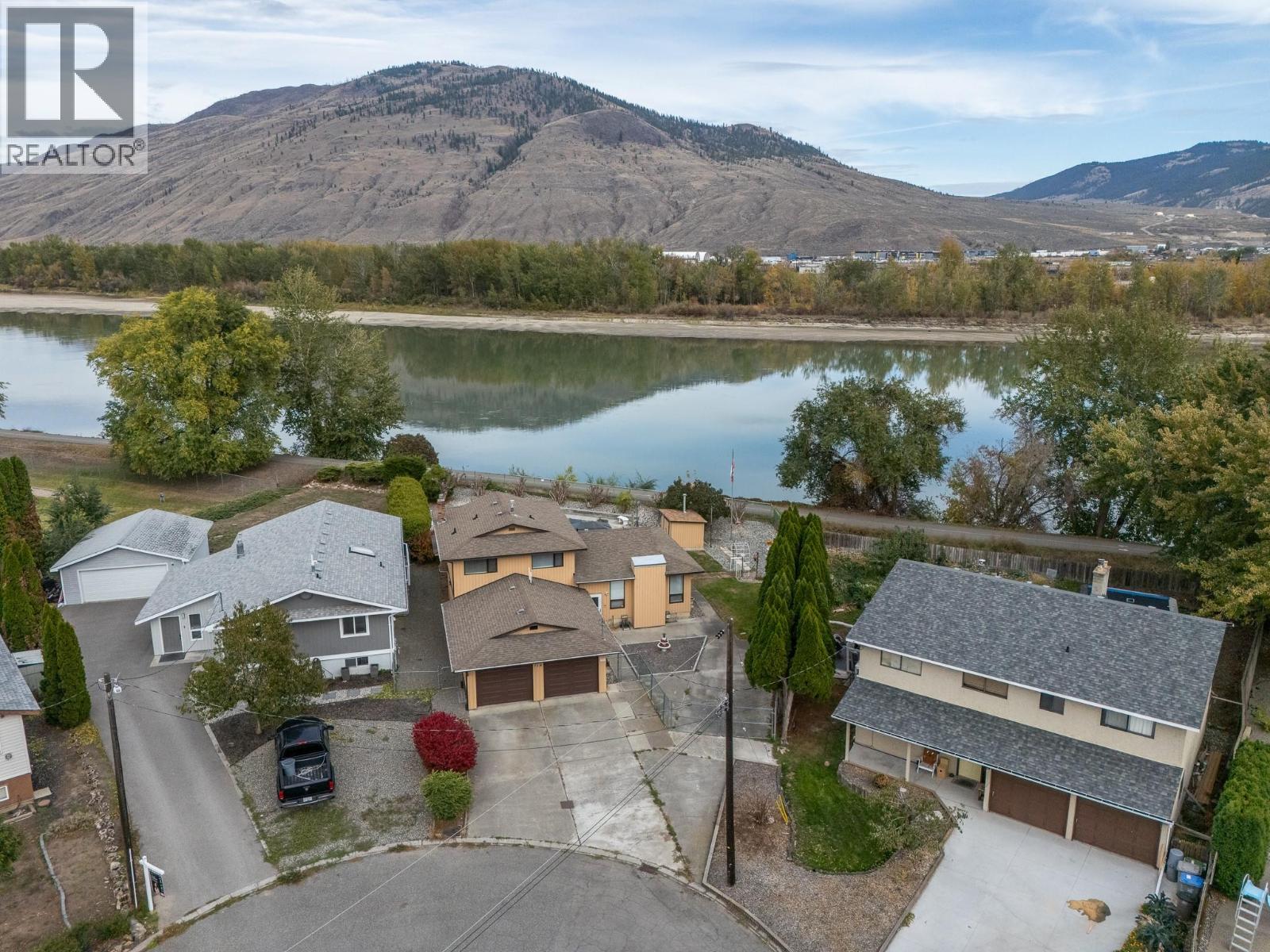 718 Driftwood Place, Kamloops, British Columbia  V2B 7Y5 - Photo 33 - 10403792