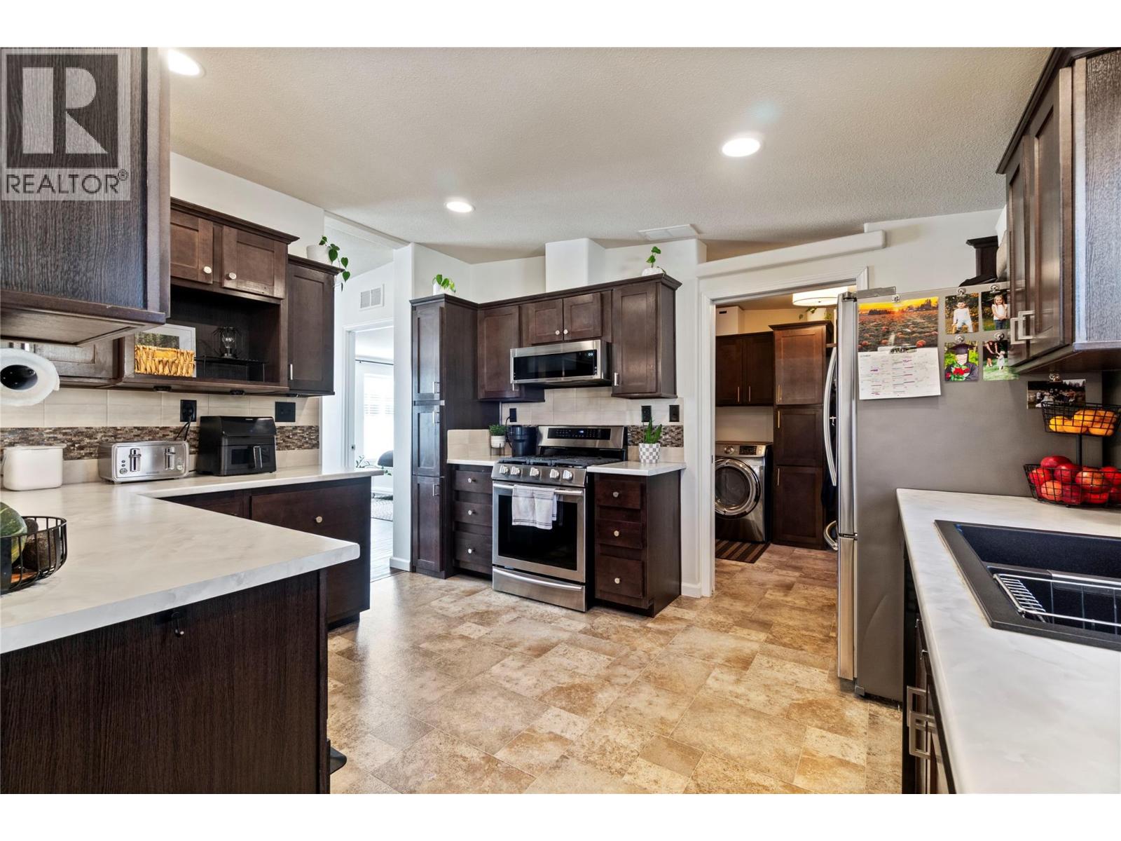 4811 10a Avenue Unit# 16, Salmon Arm, British Columbia  V1E 1C5 - Photo 17 - 10403457