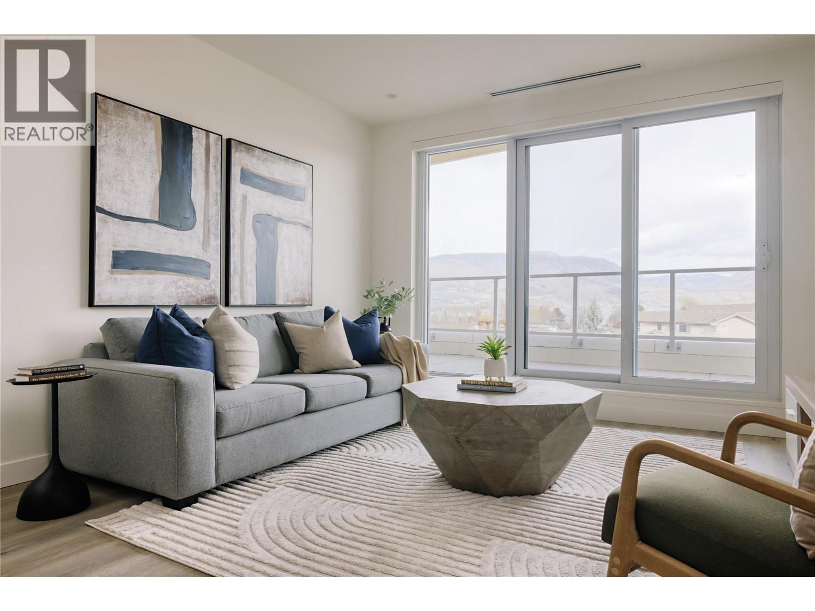 3300 Lakeshore Road Unit# 410, Kelowna, British Columbia  V1W 0J9 - Photo 3 - 10403558