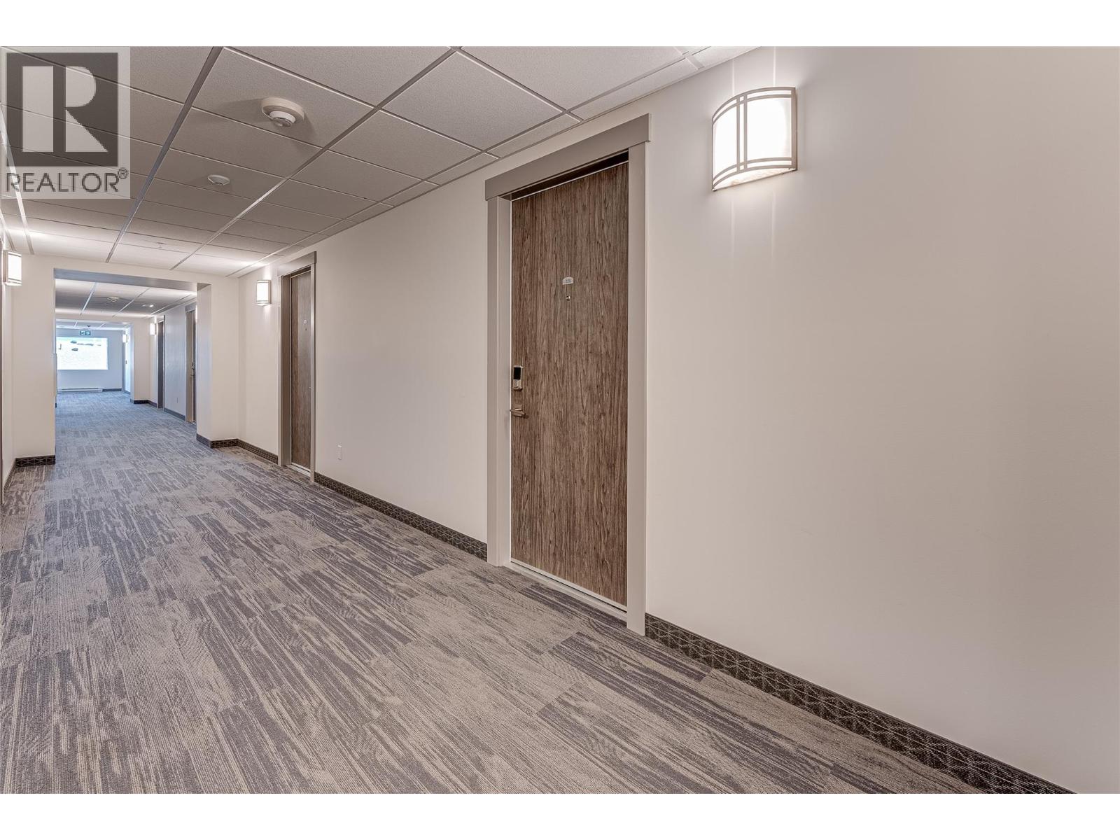 2555 Lakeshore Road Unit# 321, Vernon, British Columbia  V1H 1M9 - Photo 4 - 10403901