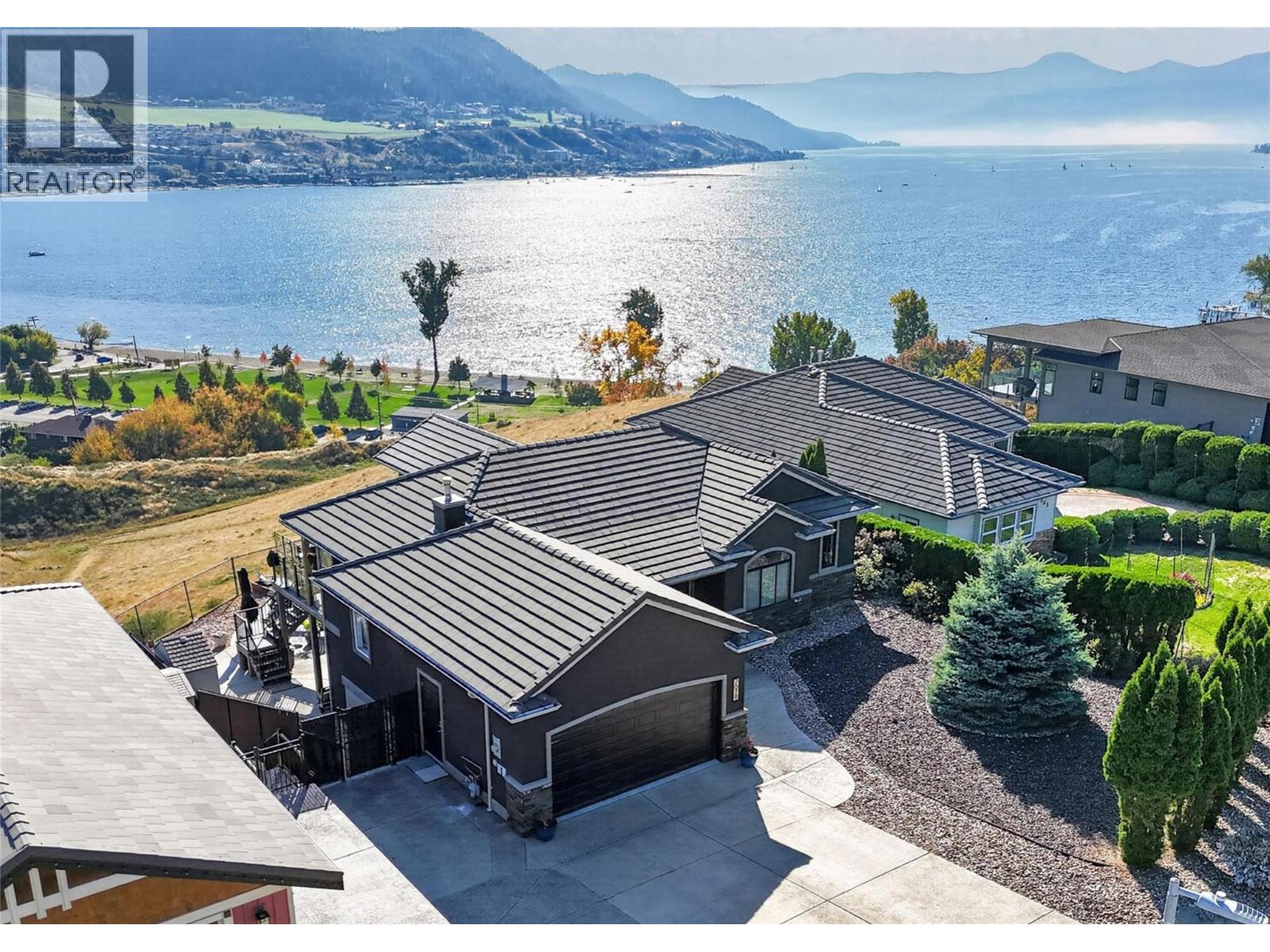 7079 Jasper Drive, Vernon, British Columbia  V1H 1P2 - Photo 1 - 10403784