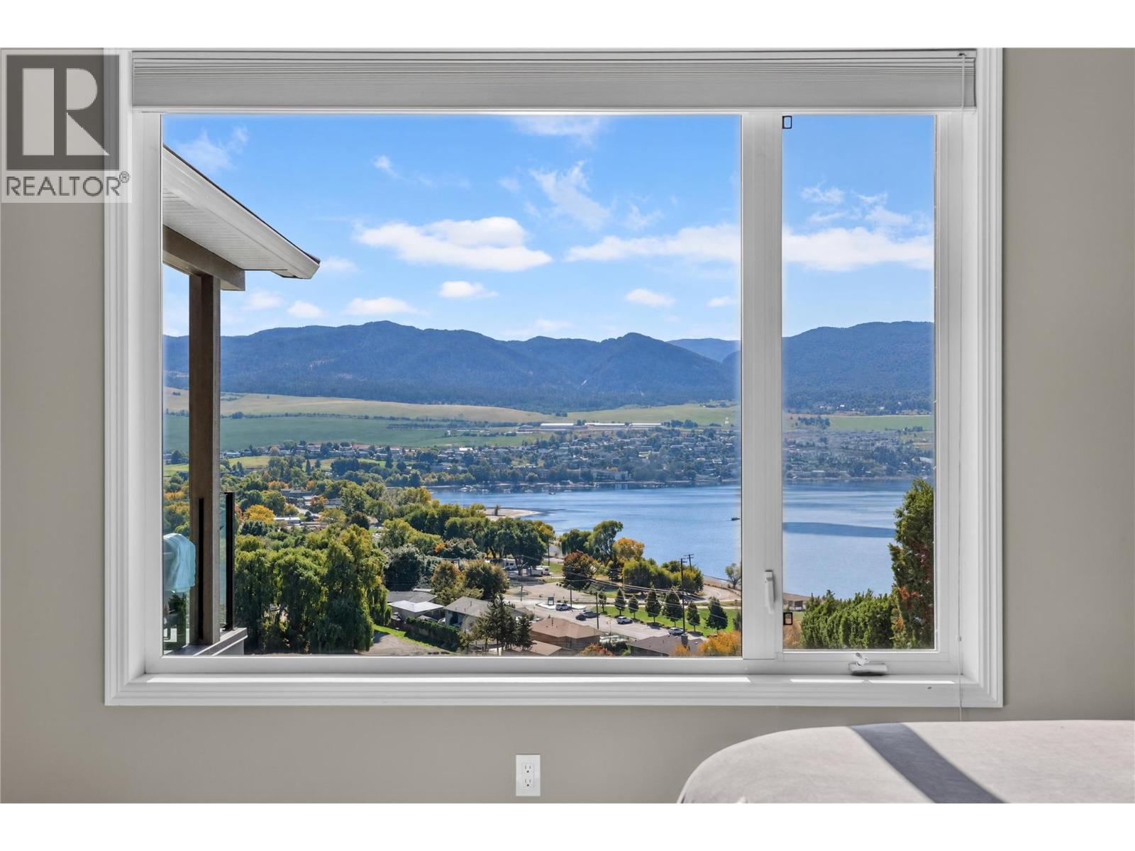 7079 Jasper Drive, Vernon, British Columbia  V1H 1P2 - Photo 27 - 10403784