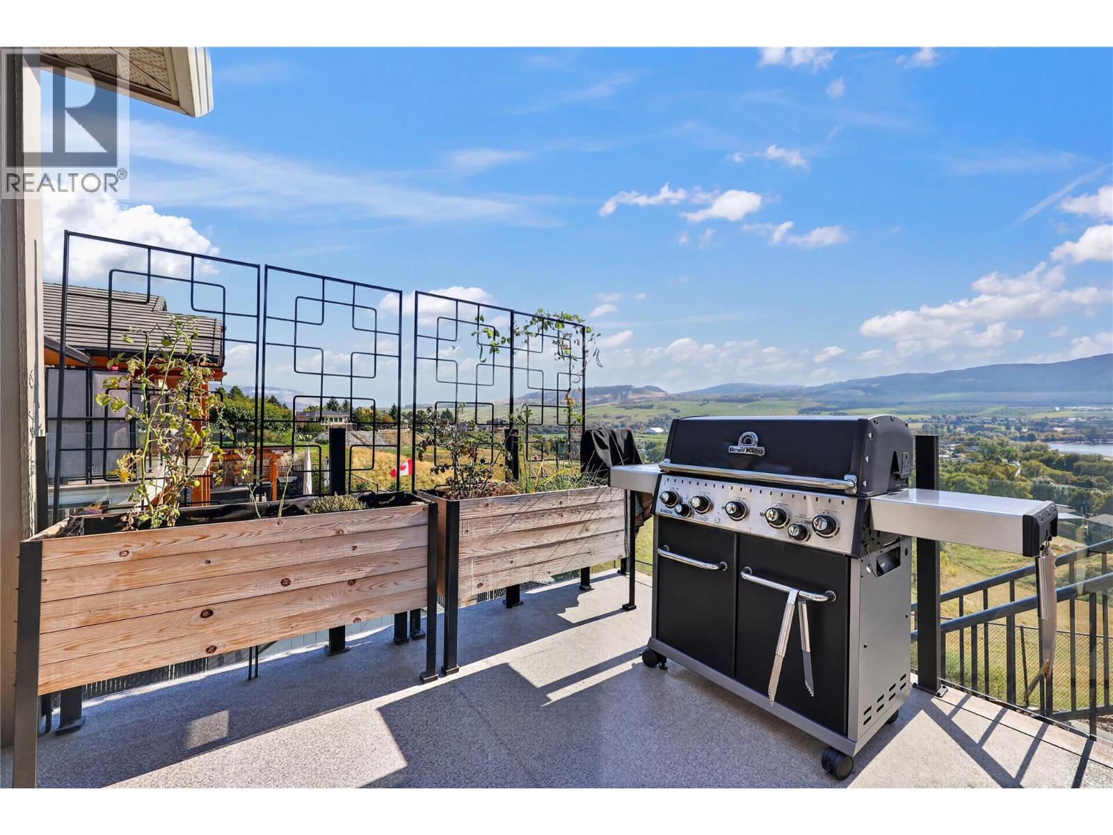 7079 Jasper Drive, Vernon, British Columbia  V1H 1P2 - Photo 39 - 10403784
