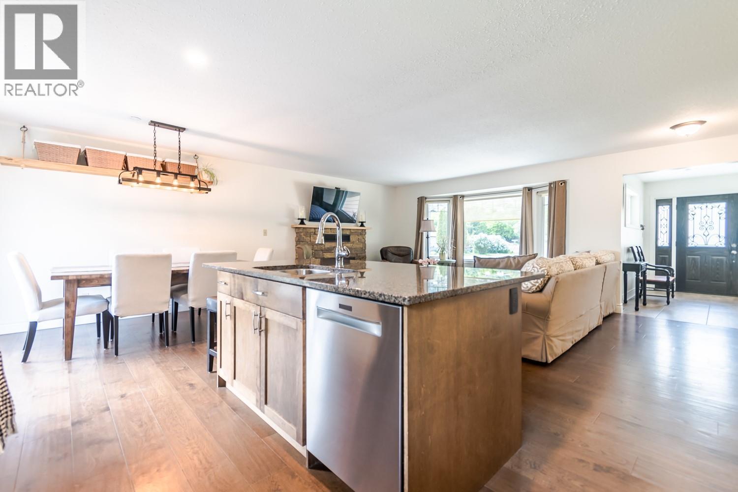 692 Summers Street, Lillooet, British Columbia  V0K 1V0 - Photo 46 - 10403908