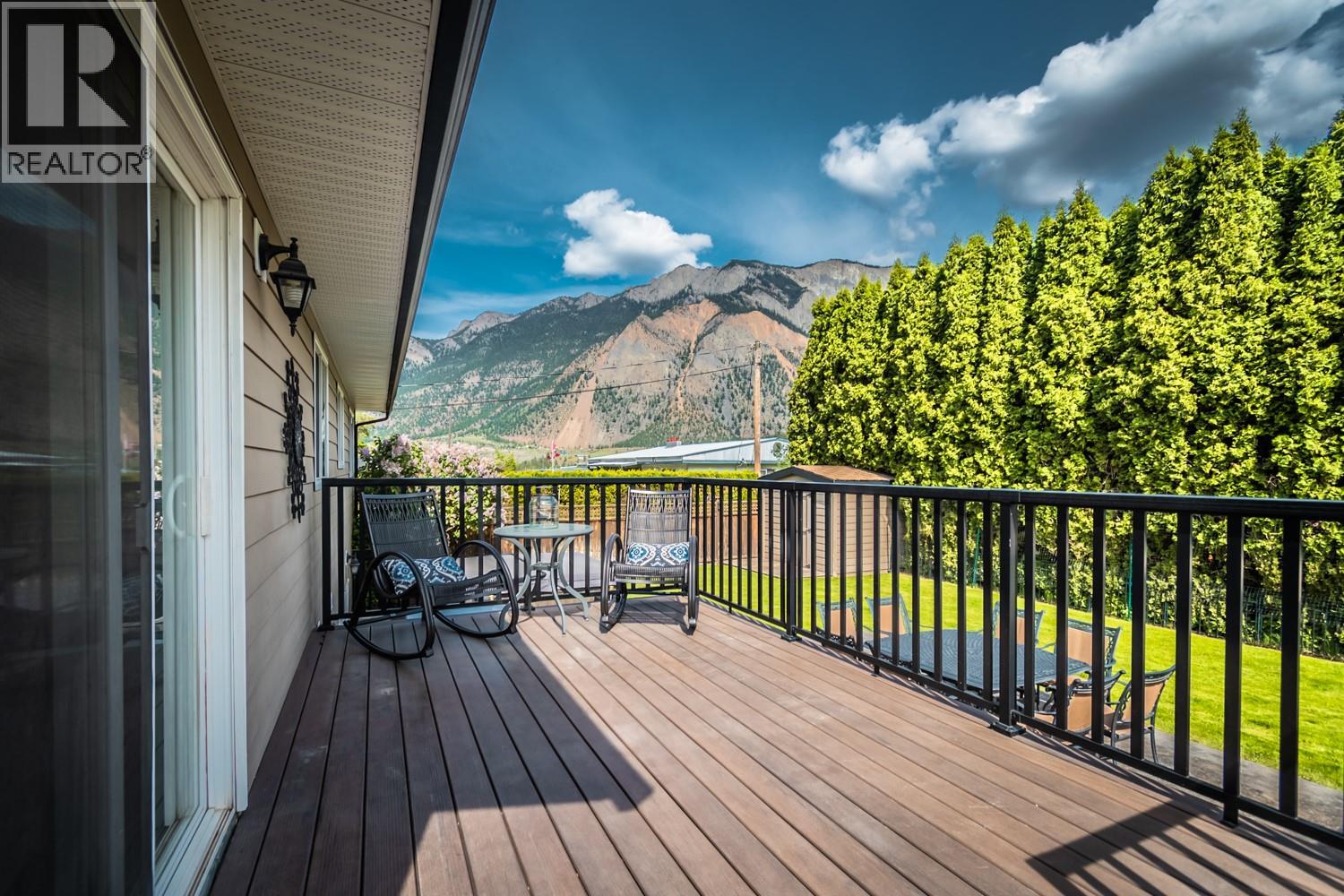 692 Summers Street, Lillooet, British Columbia  V0K 1V0 - Photo 59 - 10403908