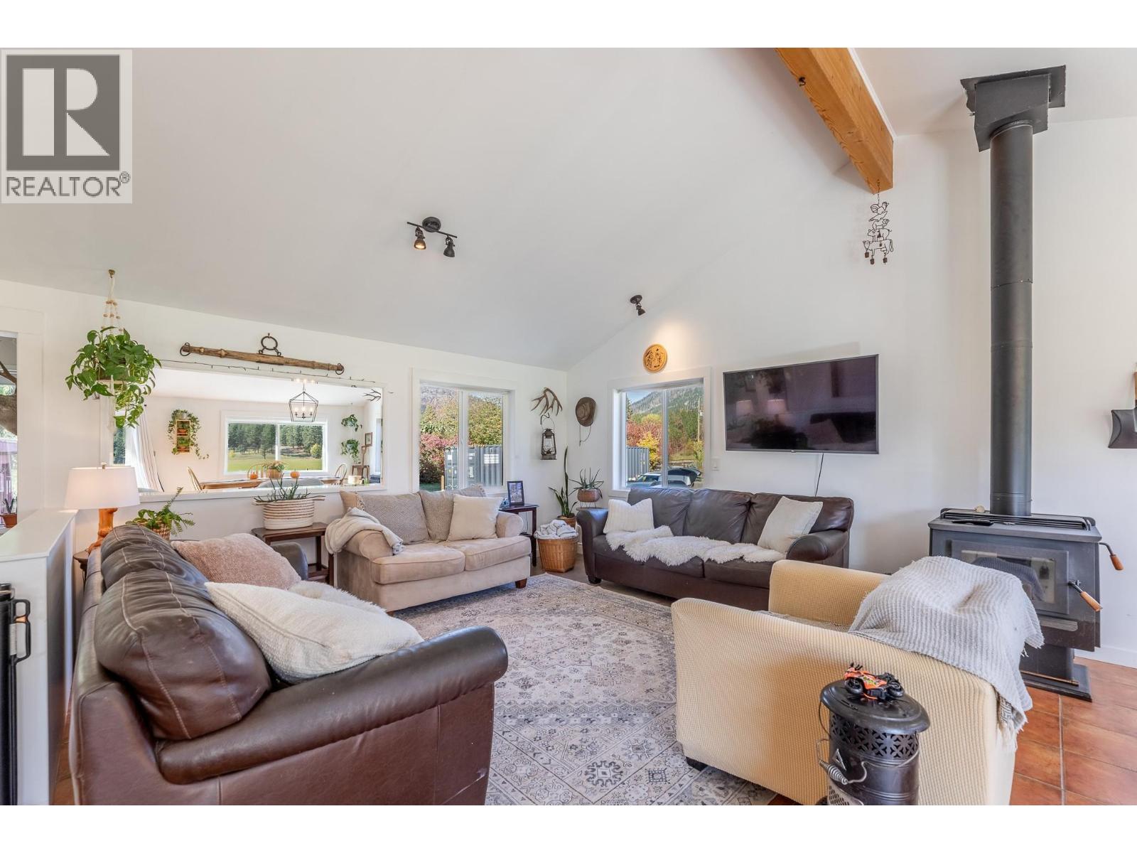 855 Fish Lake Road, Summerland, British Columbia  V0H 1Z8 - Photo 8 - 10403726