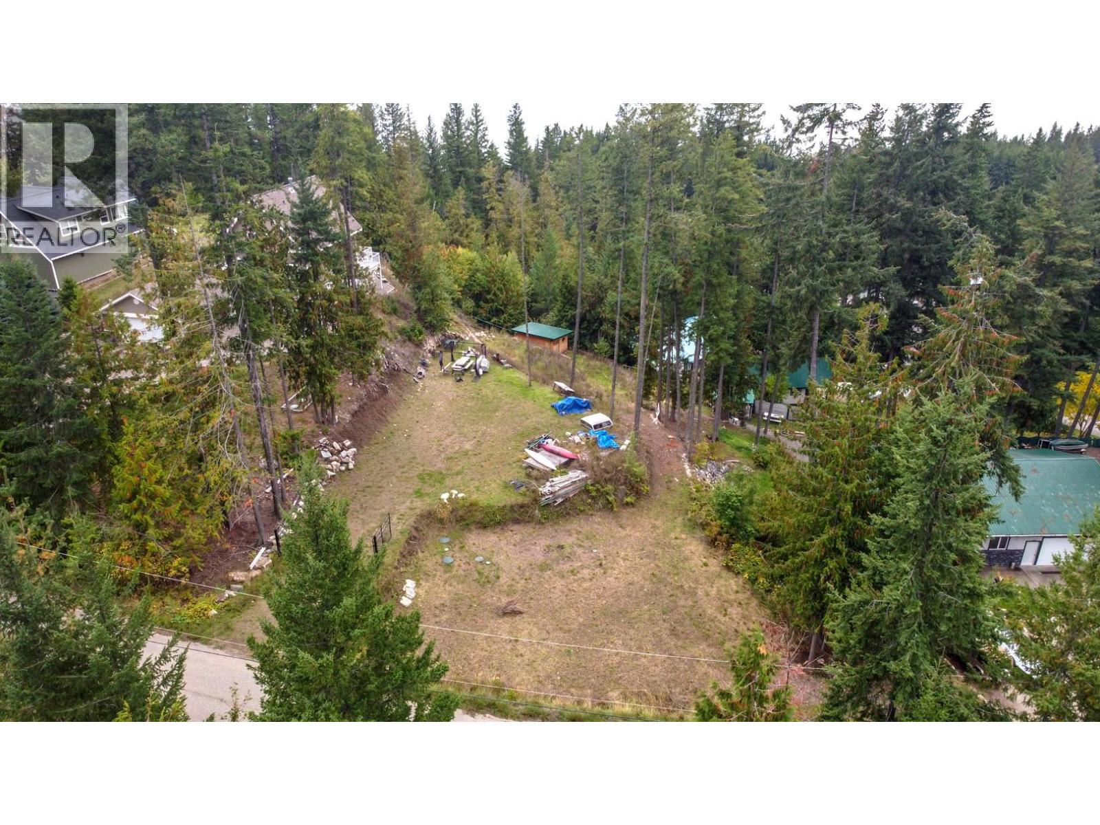 Pine Avenue Lot# 80, Anglemont, British Columbia  V0E 1M8 - Photo 19 - 10403688
