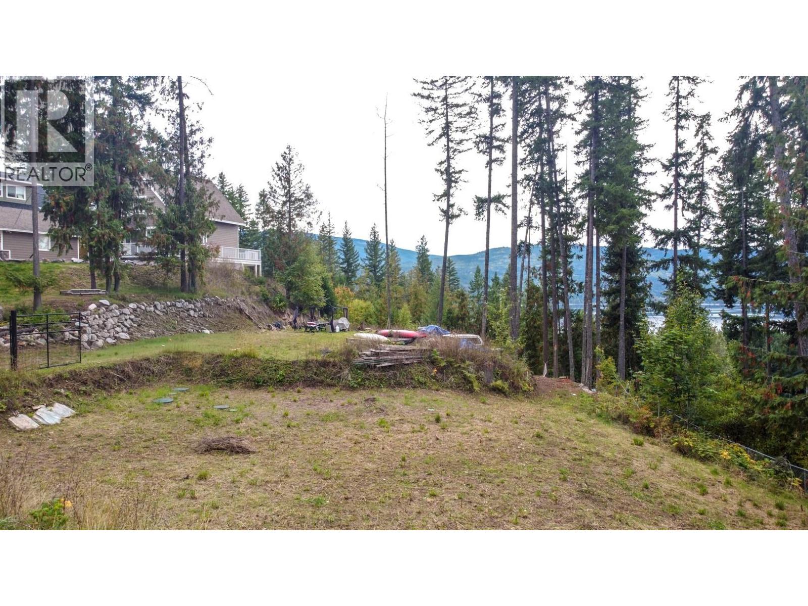 Pine Avenue Lot# 80, Anglemont, British Columbia  V0E 1M8 - Photo 29 - 10403688
