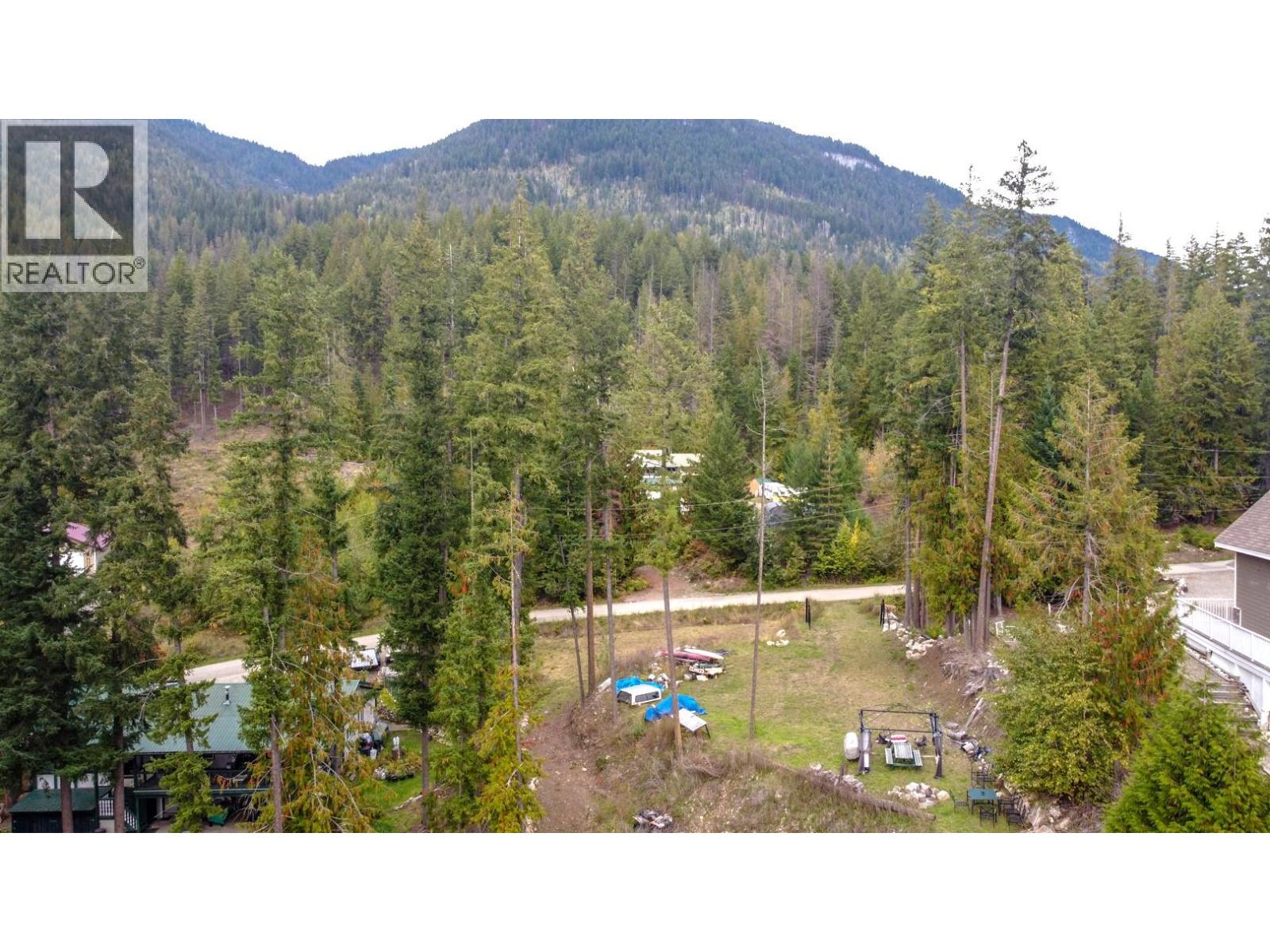 Pine Avenue Lot# 80, Anglemont, British Columbia  V0E 1M8 - Photo 34 - 10403688