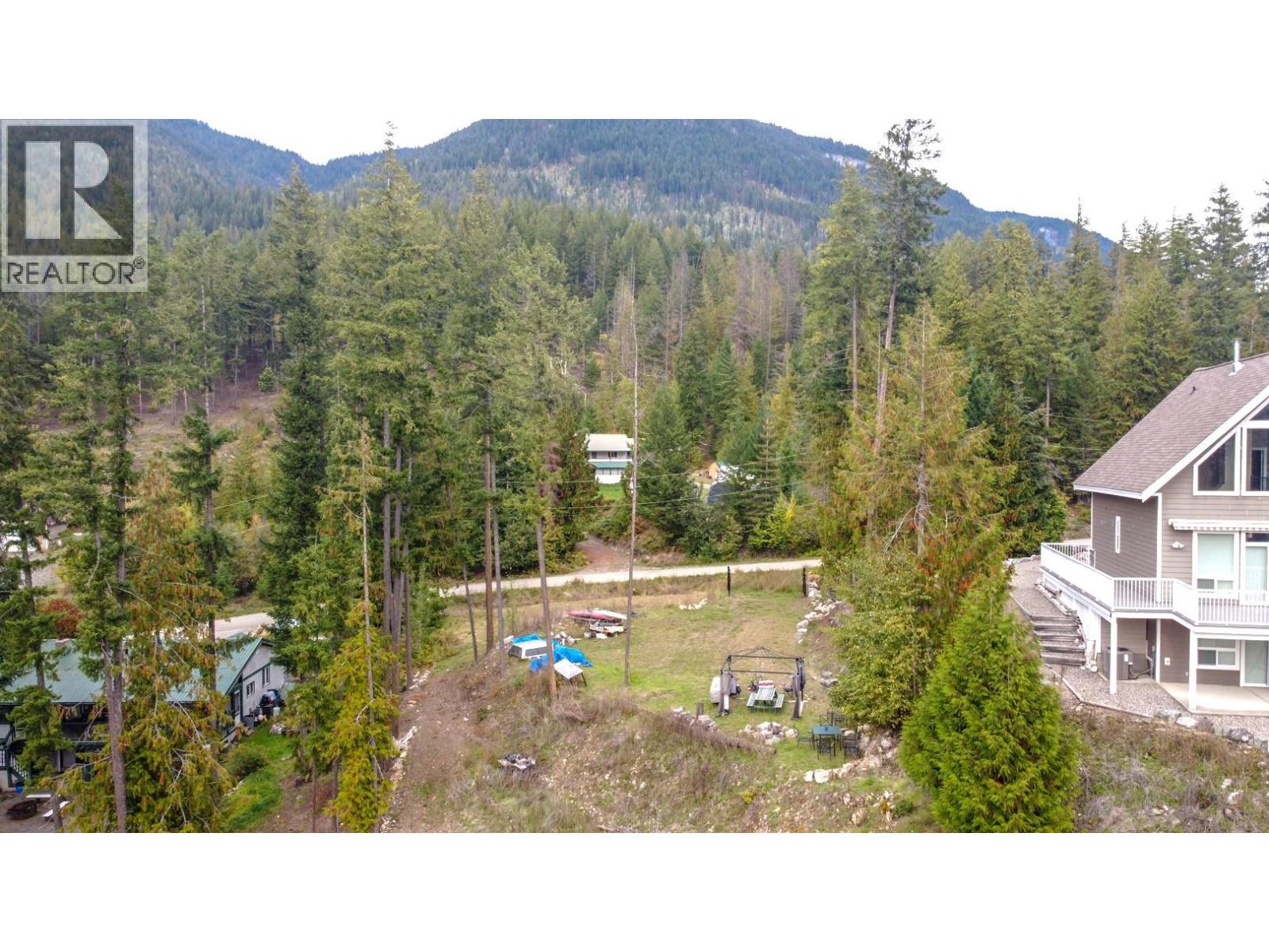 Pine Avenue Lot# 80, Anglemont, British Columbia  V0E 1M8 - Photo 35 - 10403688