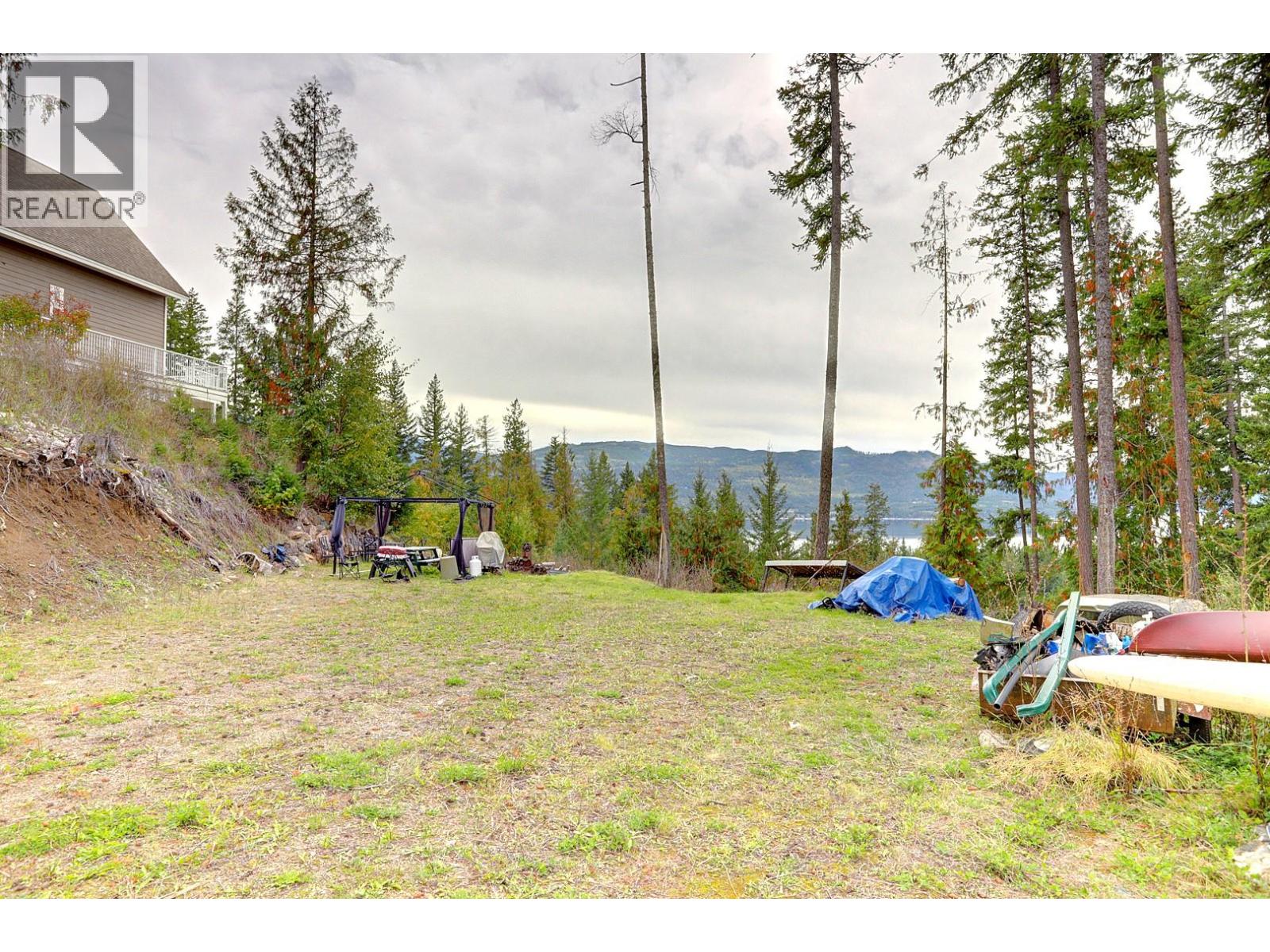 Pine Avenue Lot# 80, Anglemont, British Columbia  V0E 1M8 - Photo 7 - 10403688
