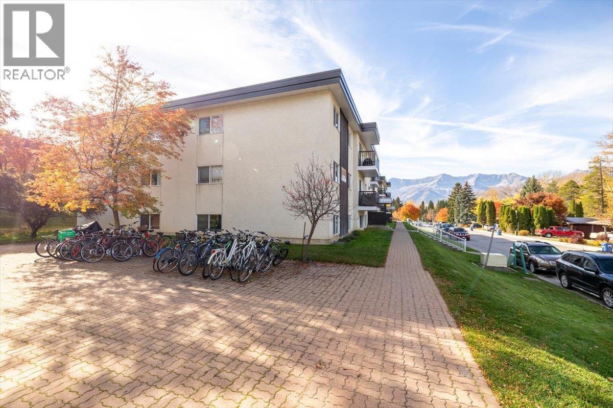 30 Ridgemont Avenue Unit# 204, Fernie, British Columbia  V0B 1M0 - Photo 36 - 10403884