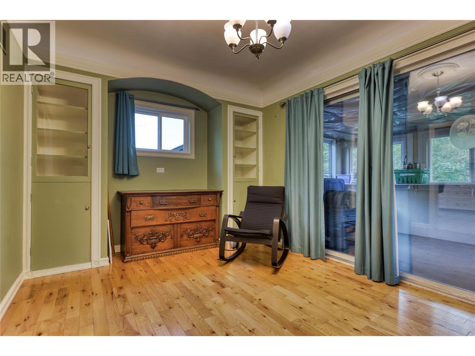 2066 Caughlin Road, Fruitvale, British Columbia  V0G 1L1 - Photo 27 - 10403899