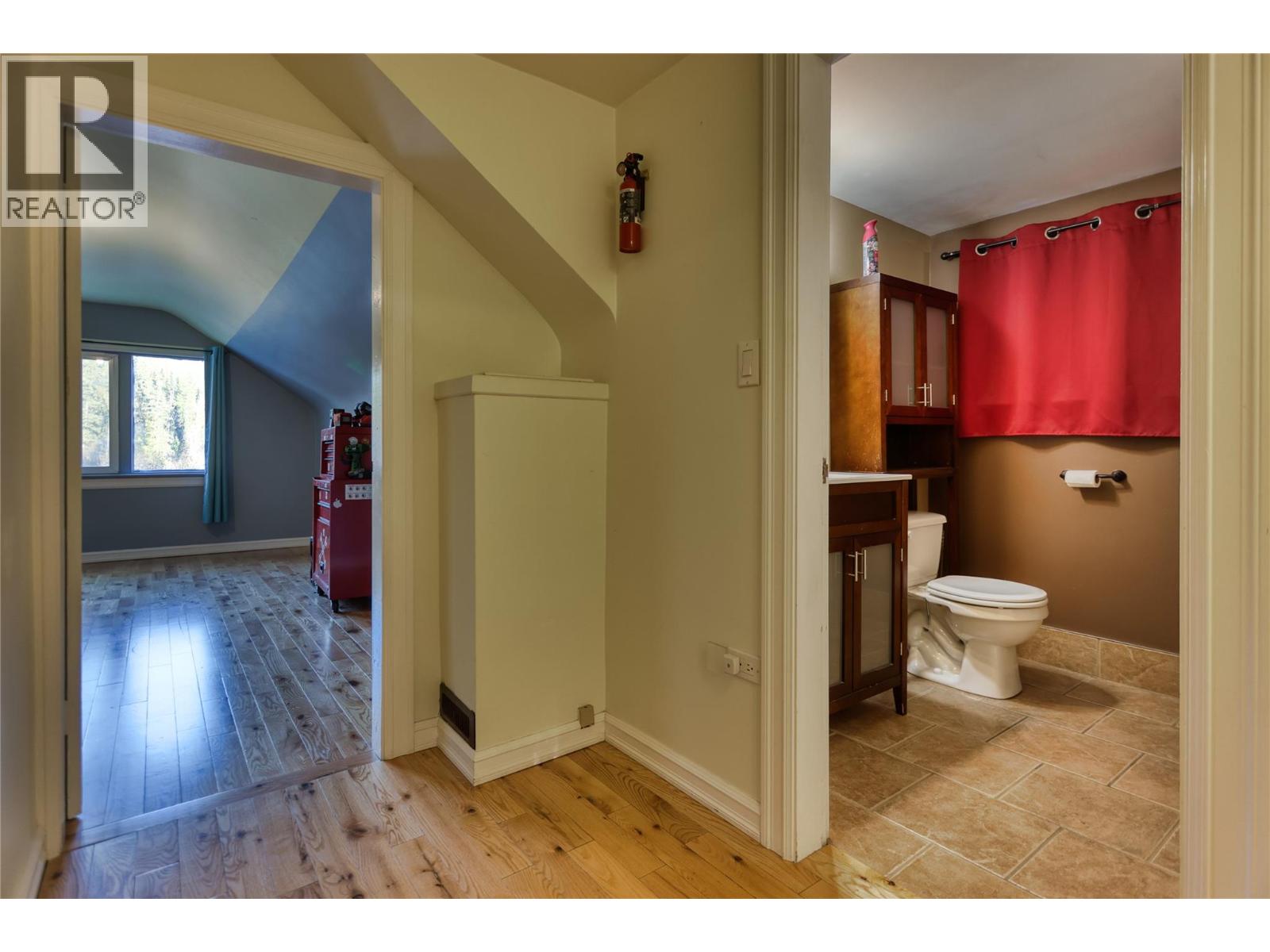2066 Caughlin Road, Fruitvale, British Columbia  V0G 1L1 - Photo 37 - 10403899