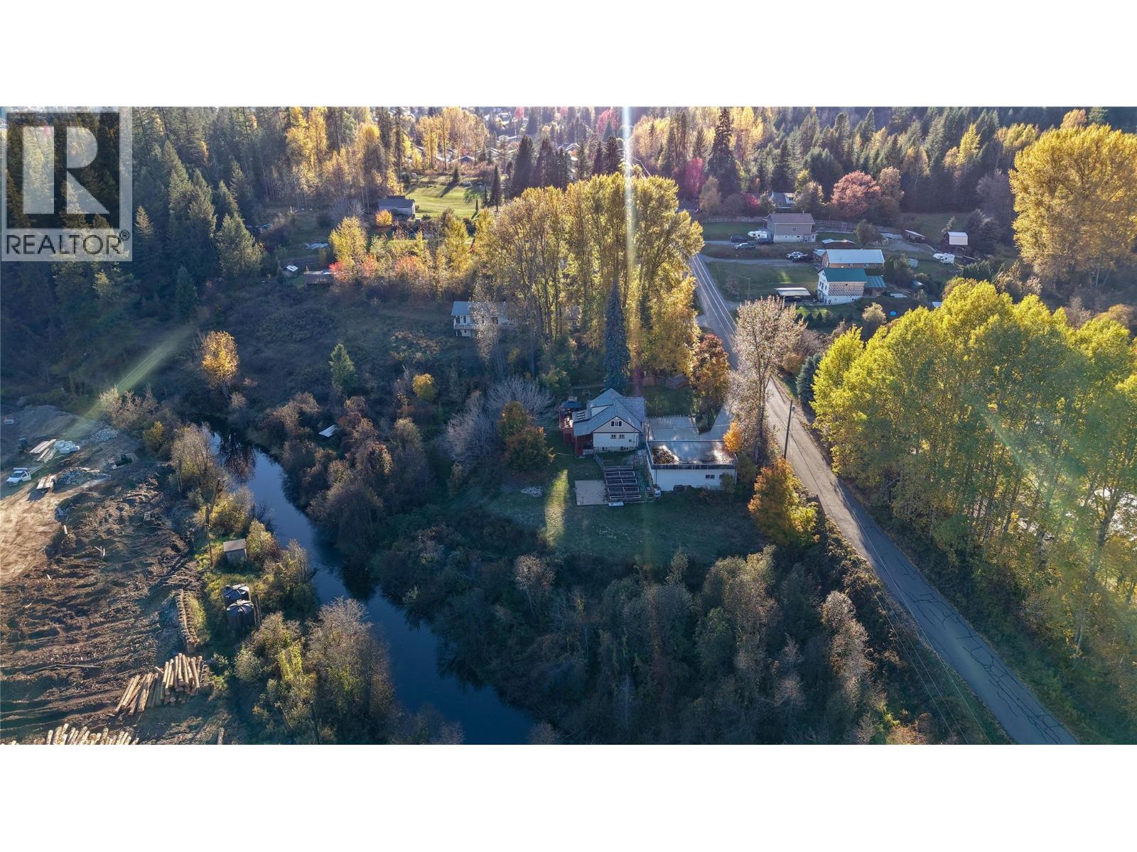 2066 Caughlin Road, Fruitvale, British Columbia  V0G 1L1 - Photo 71 - 10403899