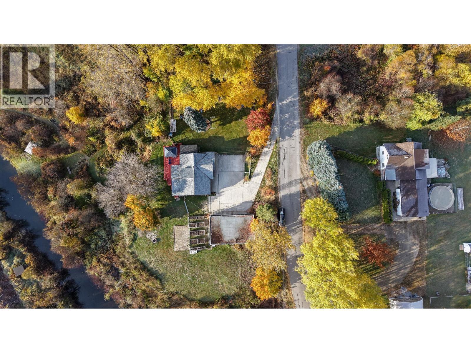 2066 Caughlin Road, Fruitvale, British Columbia  V0G 1L1 - Photo 72 - 10403899