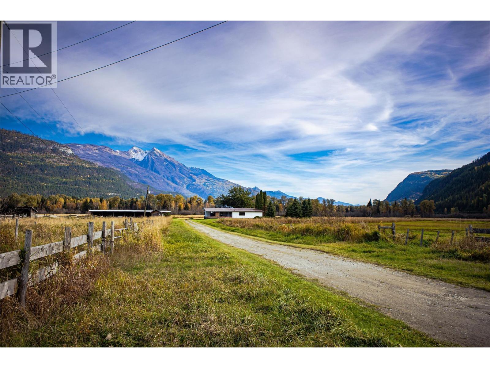 13226 Highway 31, Meadow Creek, British Columbia  V0G 1N0 - Photo 15 - 10403915