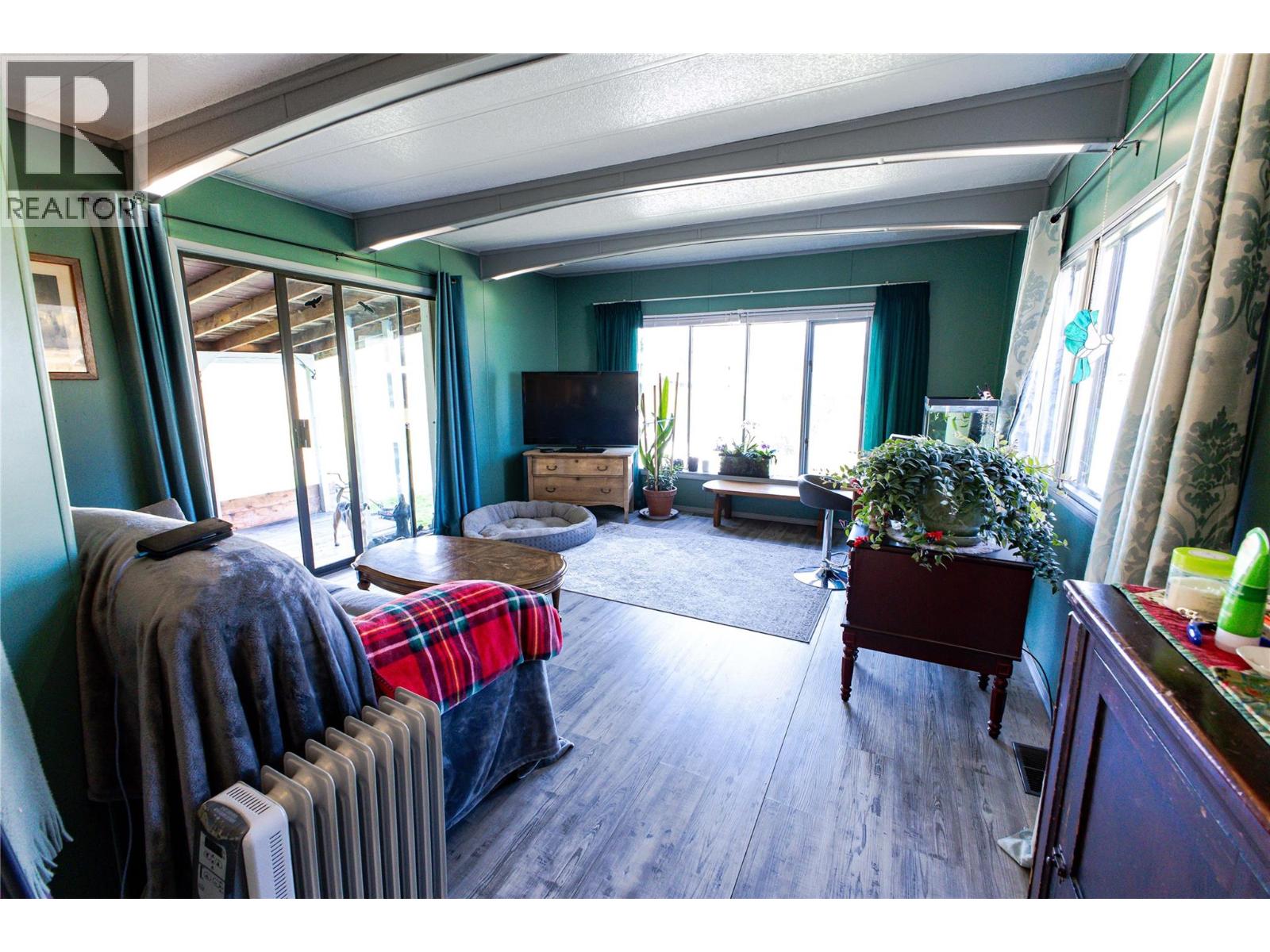 13226 Highway 31, Meadow Creek, British Columbia  V0G 1N0 - Photo 27 - 10403915