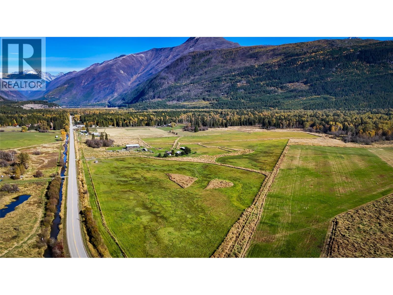 13226 Highway 31, Meadow Creek, British Columbia  V0G 1N0 - Photo 3 - 10403915