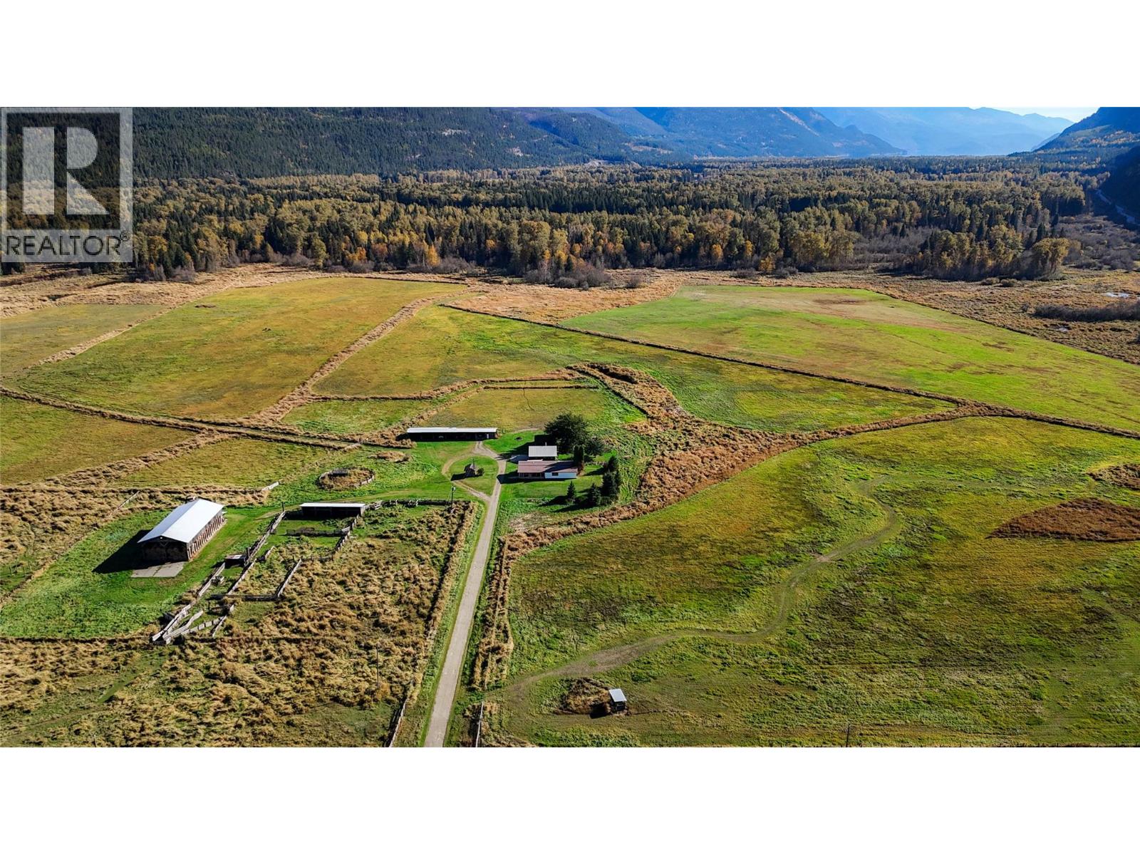 13226 Highway 31, Meadow Creek, British Columbia  V0G 1N0 - Photo 4 - 10403915