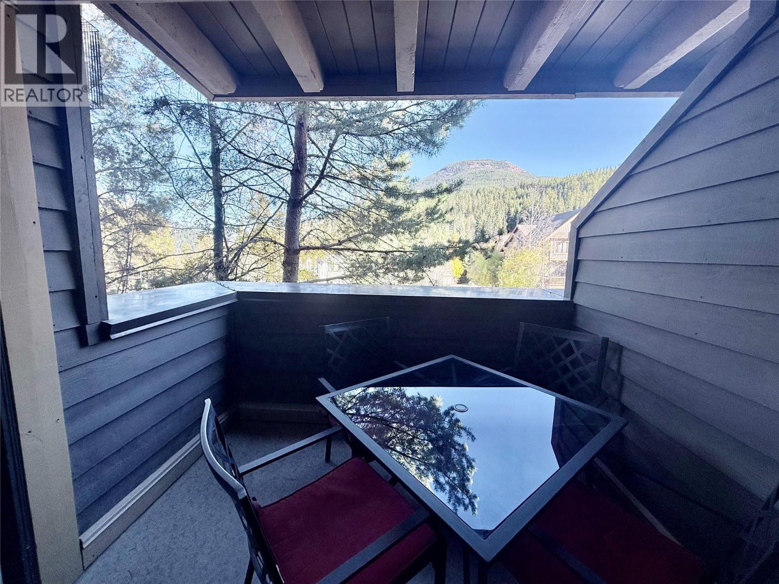 2070 Summit Drive Drive Unit# 306, Panorama, British Columbia  V0A 1T0 - Photo 15 - 10403928