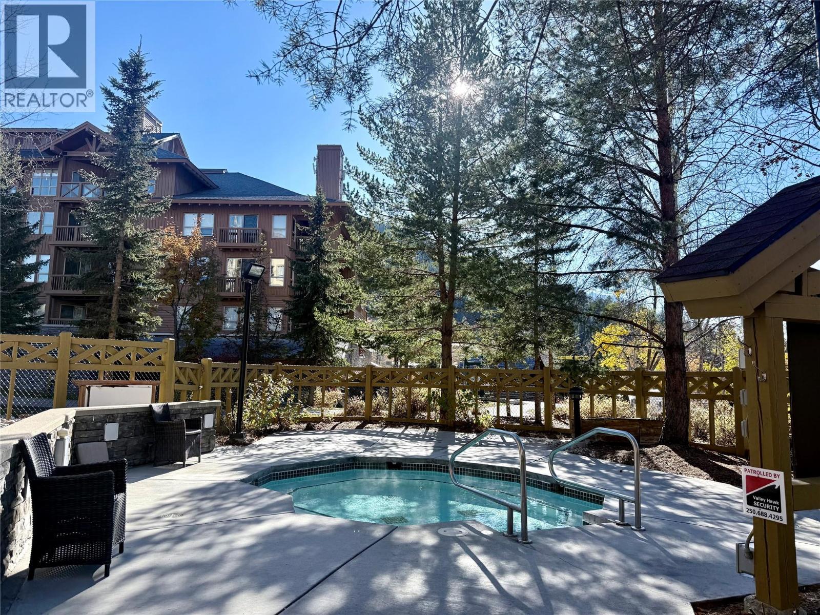 2070 Summit Drive Drive Unit# 306, Panorama, British Columbia  V0A 1T0 - Photo 17 - 10403928