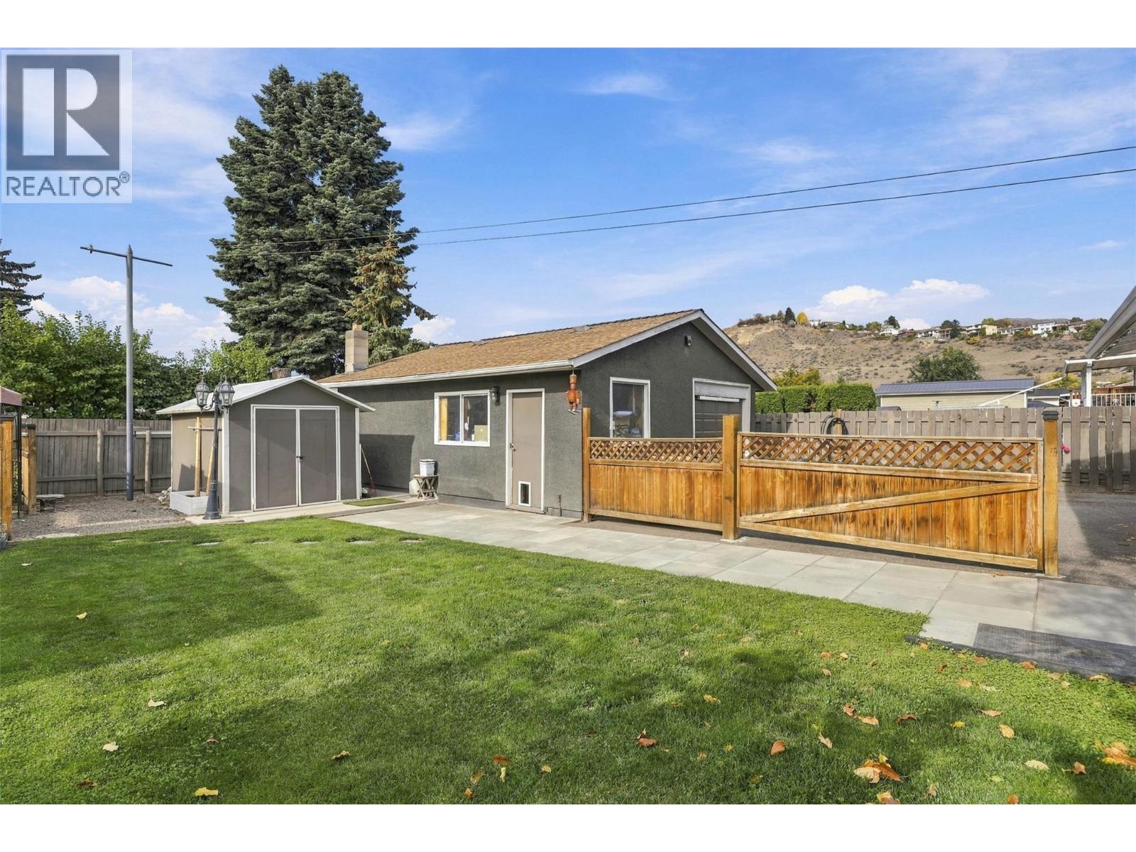 1239 10th Street, Kamloops, British Columbia  V2B 3A9 - Photo 35 - 10403812