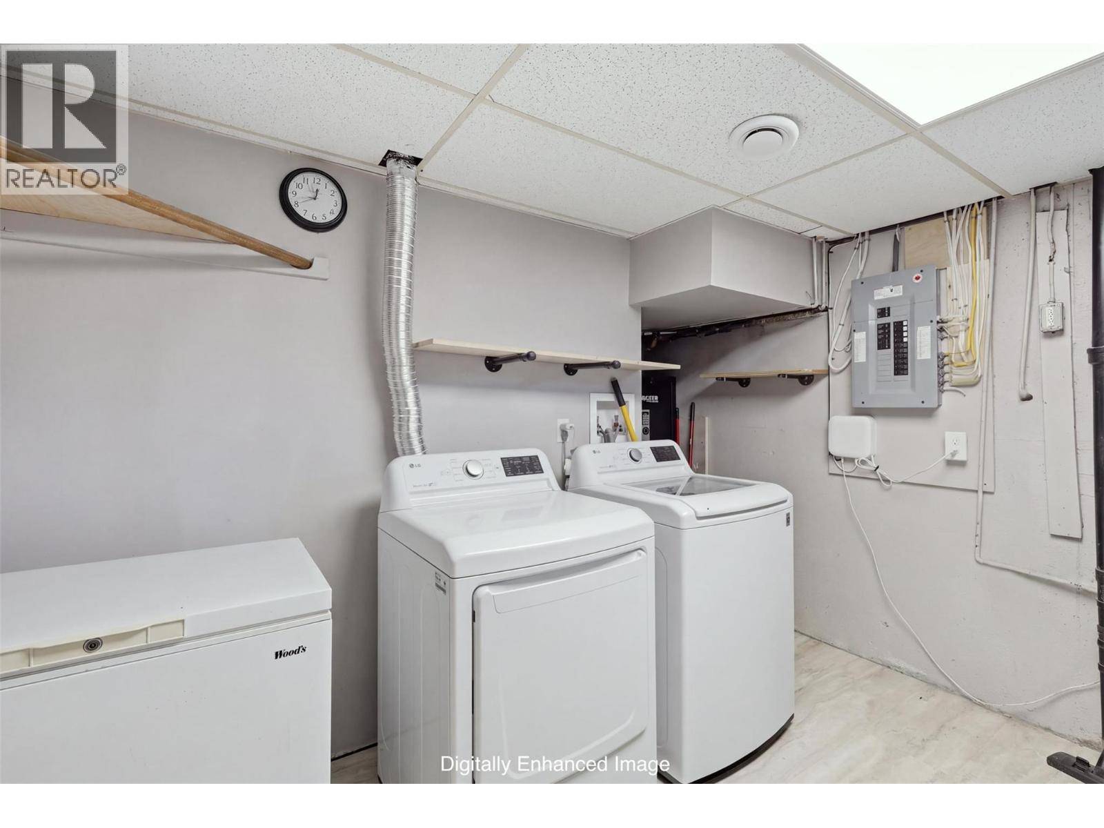 1239 10th Street, Kamloops, British Columbia  V2B 3A9 - Photo 52 - 10403812