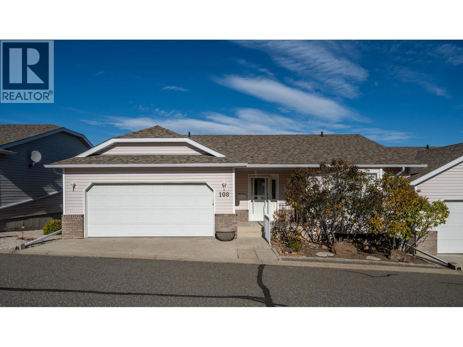 2022 Pacific Way Unit# 108, Kamloops, British Columbia  V1S 1T1 - Photo 2 - 10403536