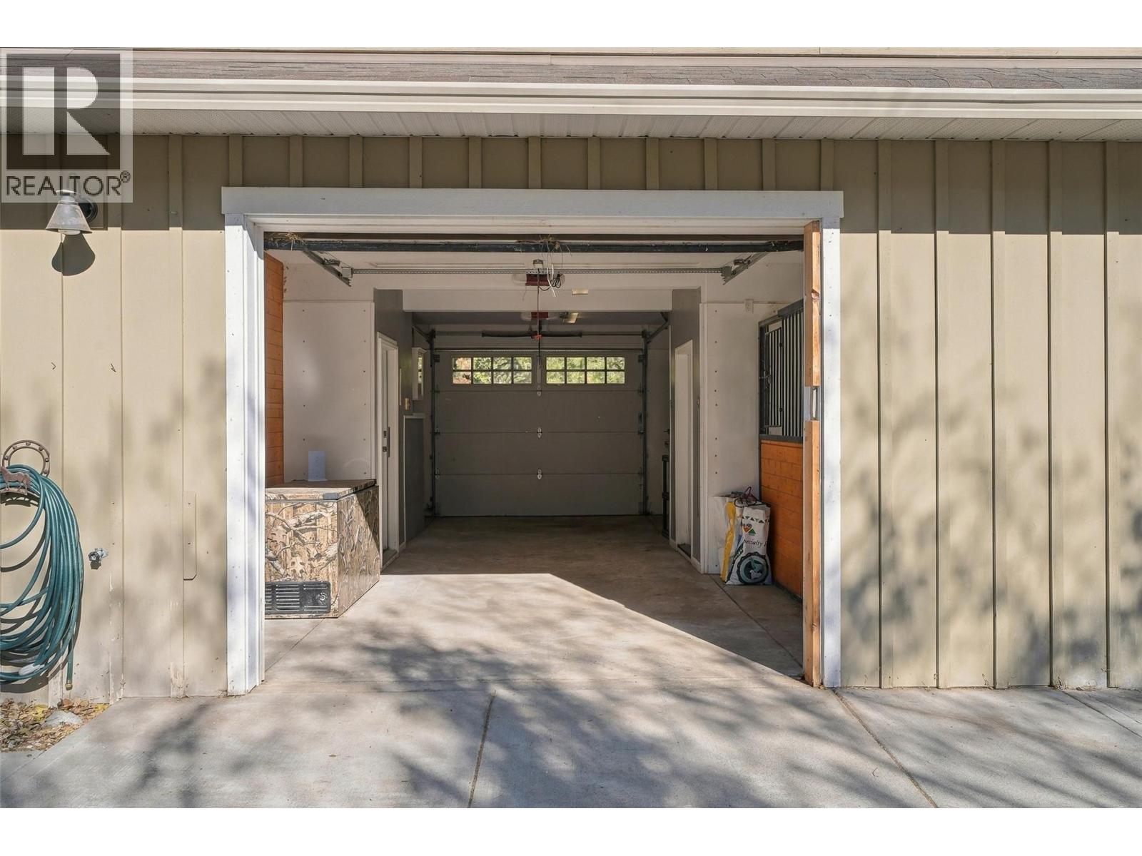 1489 Miller Road, Merritt, British Columbia  V1K 1N6 - Photo 37 - 10403905
