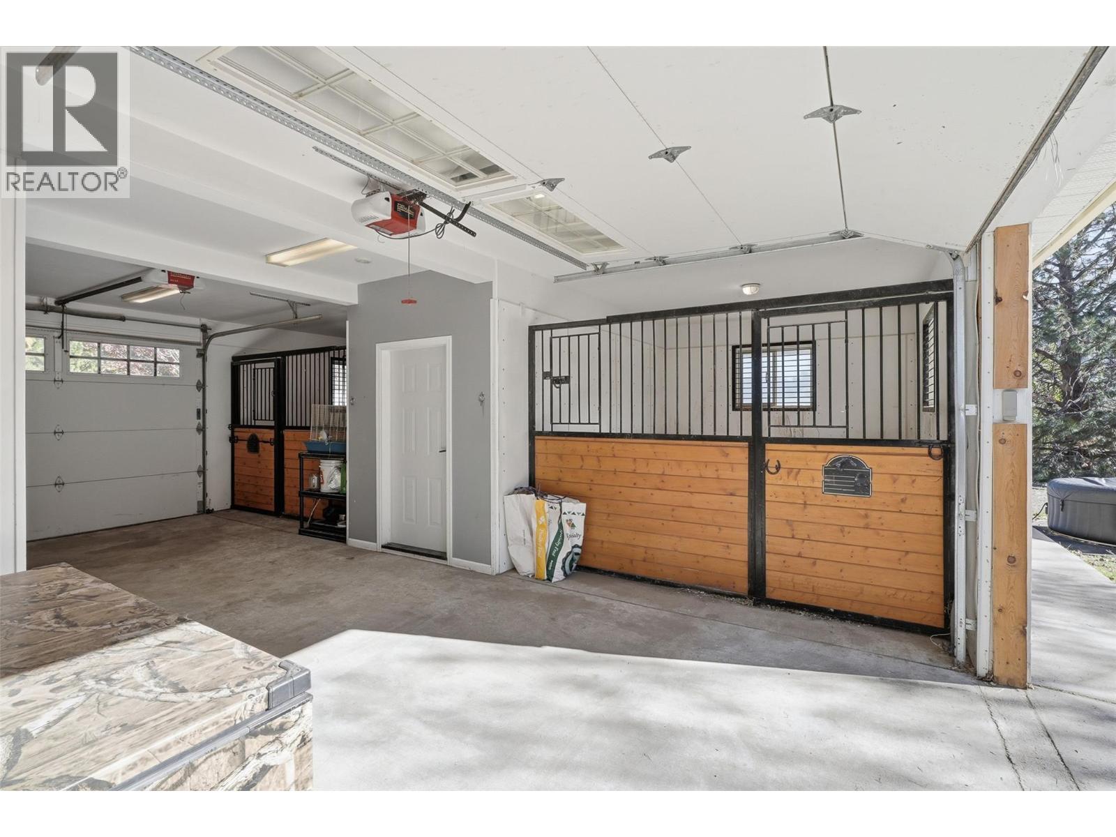 1489 Miller Road, Merritt, British Columbia  V1K 1N6 - Photo 40 - 10403905