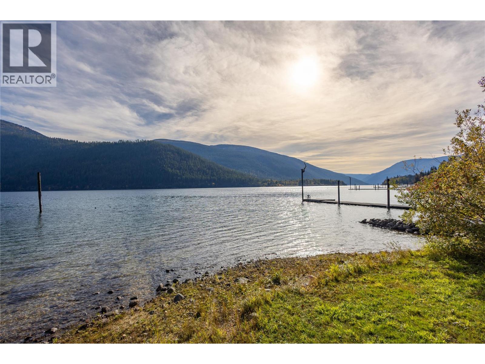 4318 Highway 3a Highway, Nelson, British Columbia  V1L 6N1 - Photo 2 - 10403796